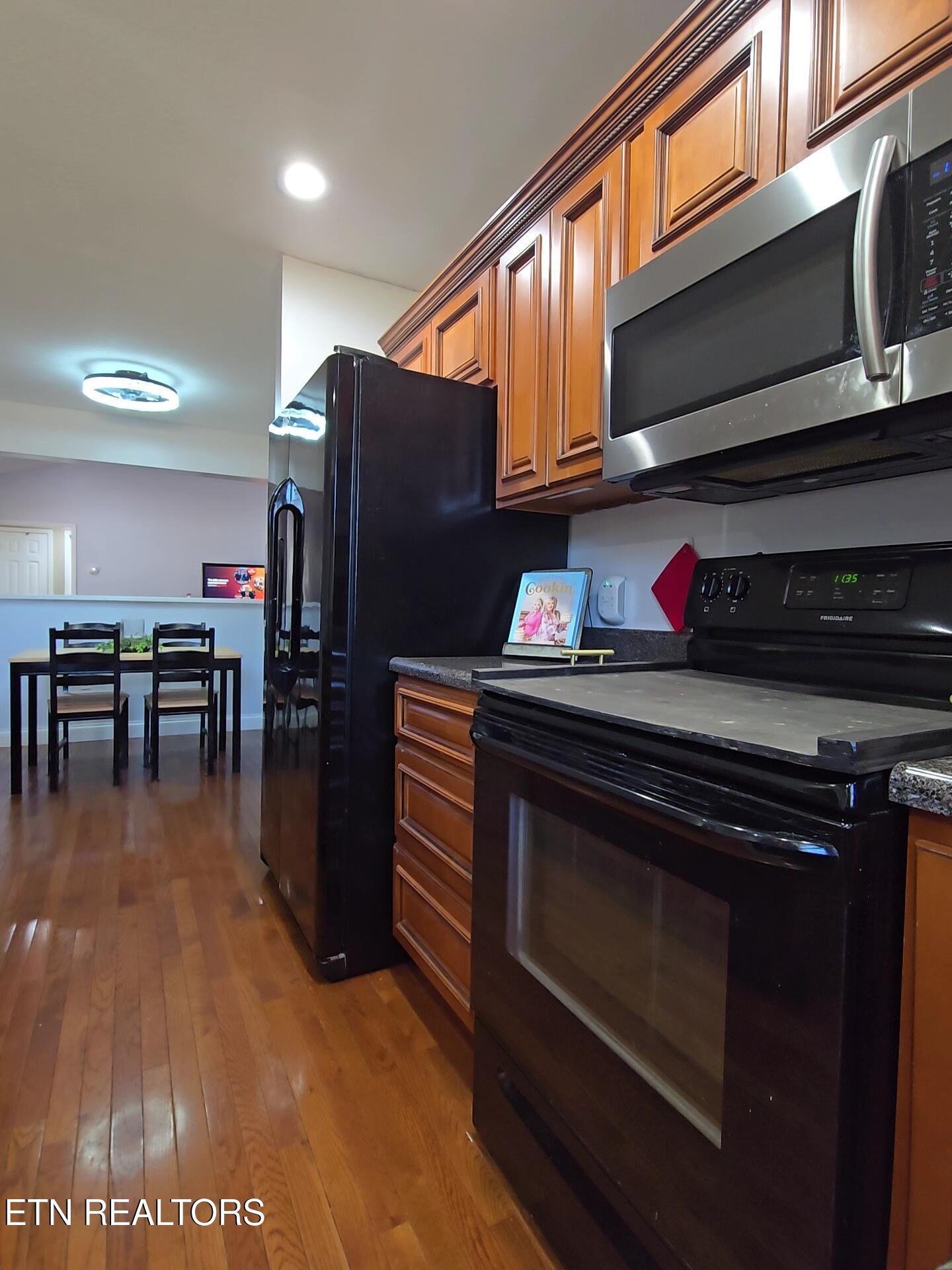 1050 Jane Phillips Road Oneida TN 37841