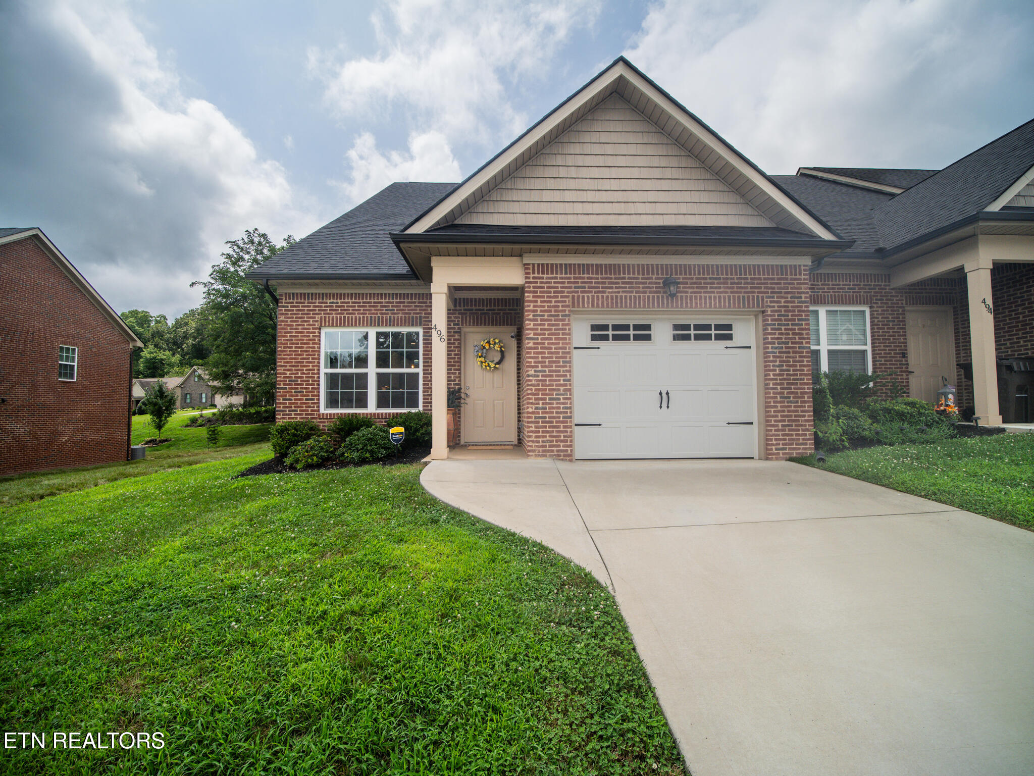 496 Jacksonian Way Lenoir City TN 37772