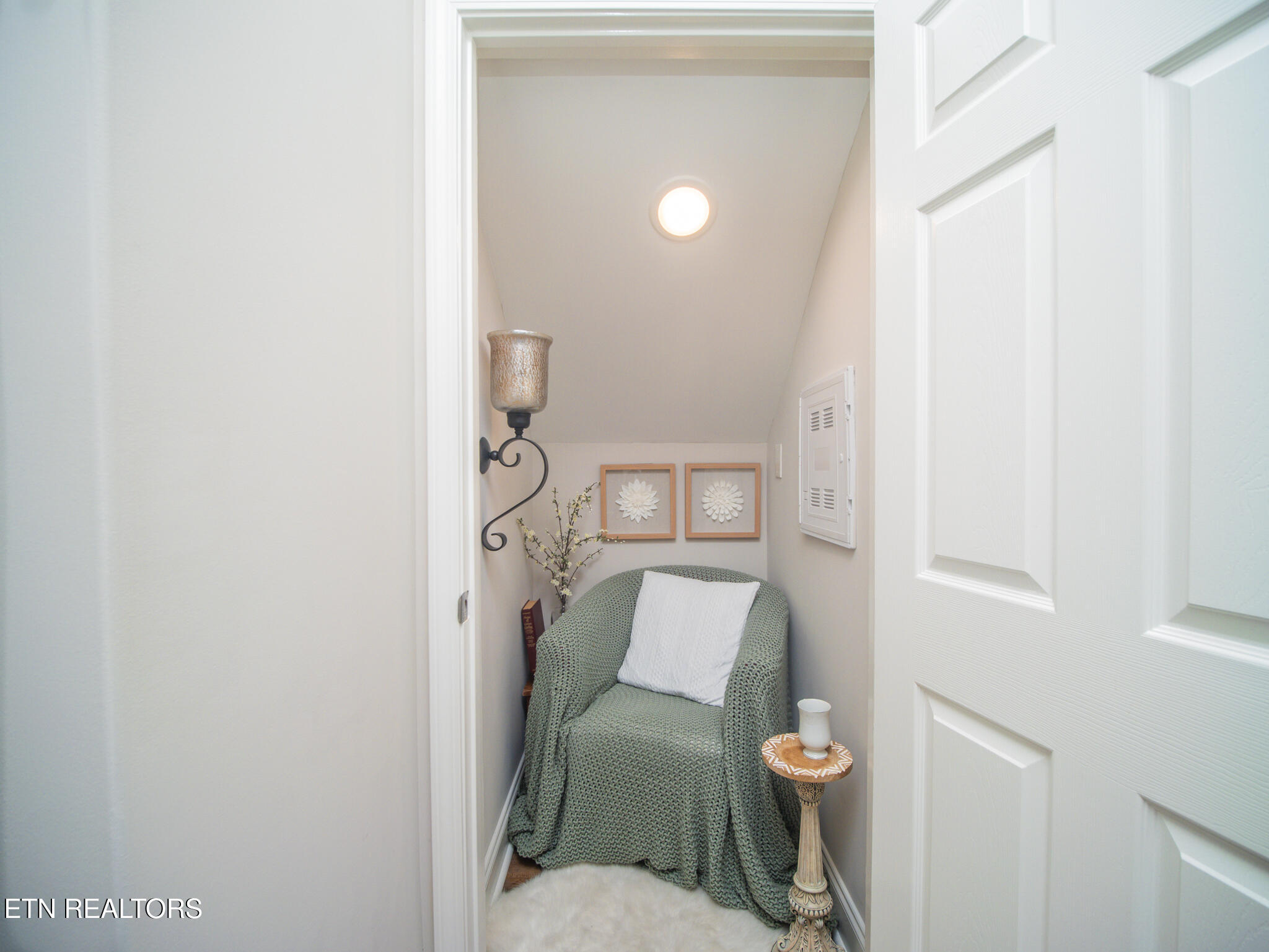 496 Jacksonian Way Lenoir City TN 37772