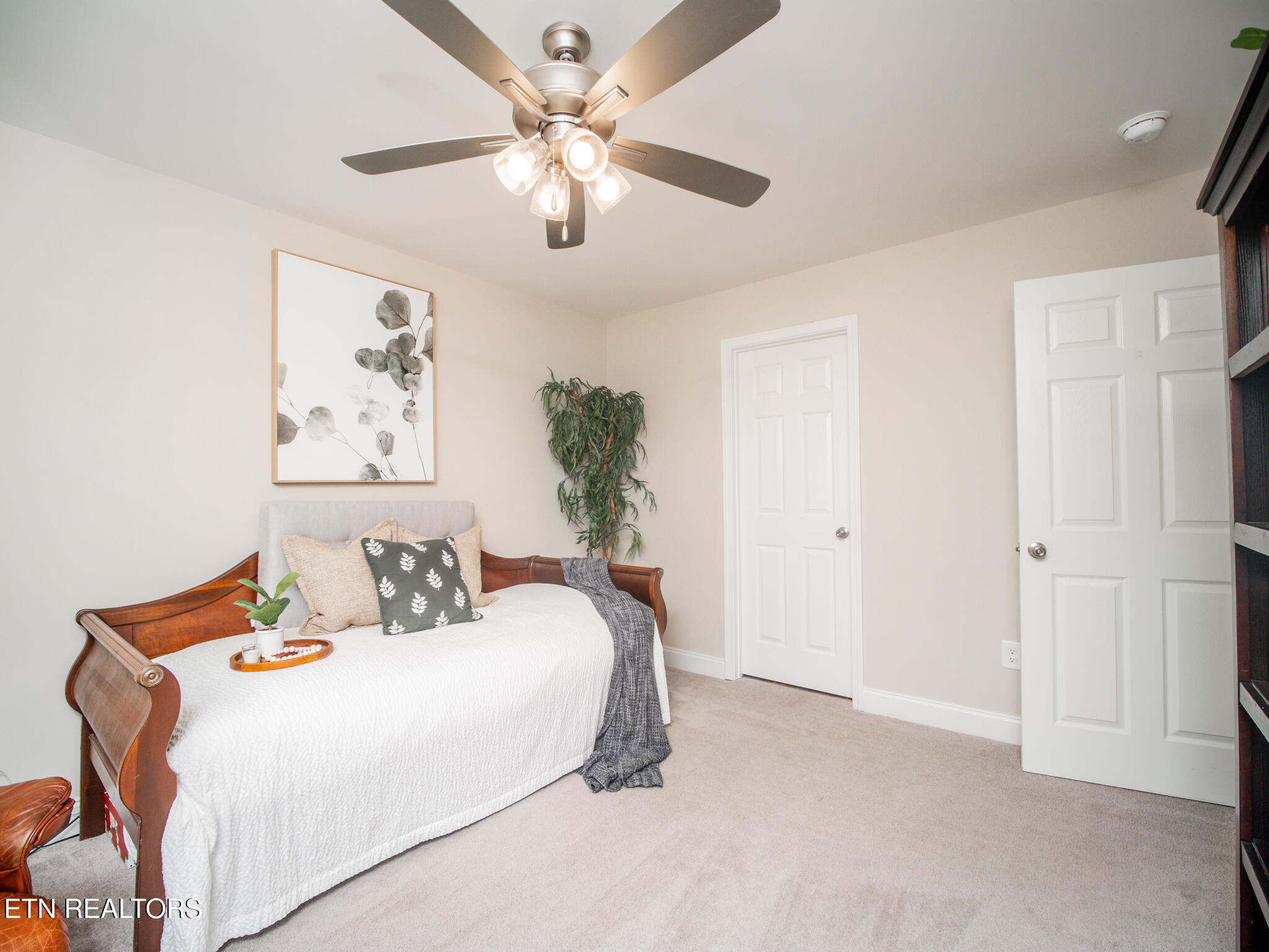 496 Jacksonian Way Lenoir City TN 37772