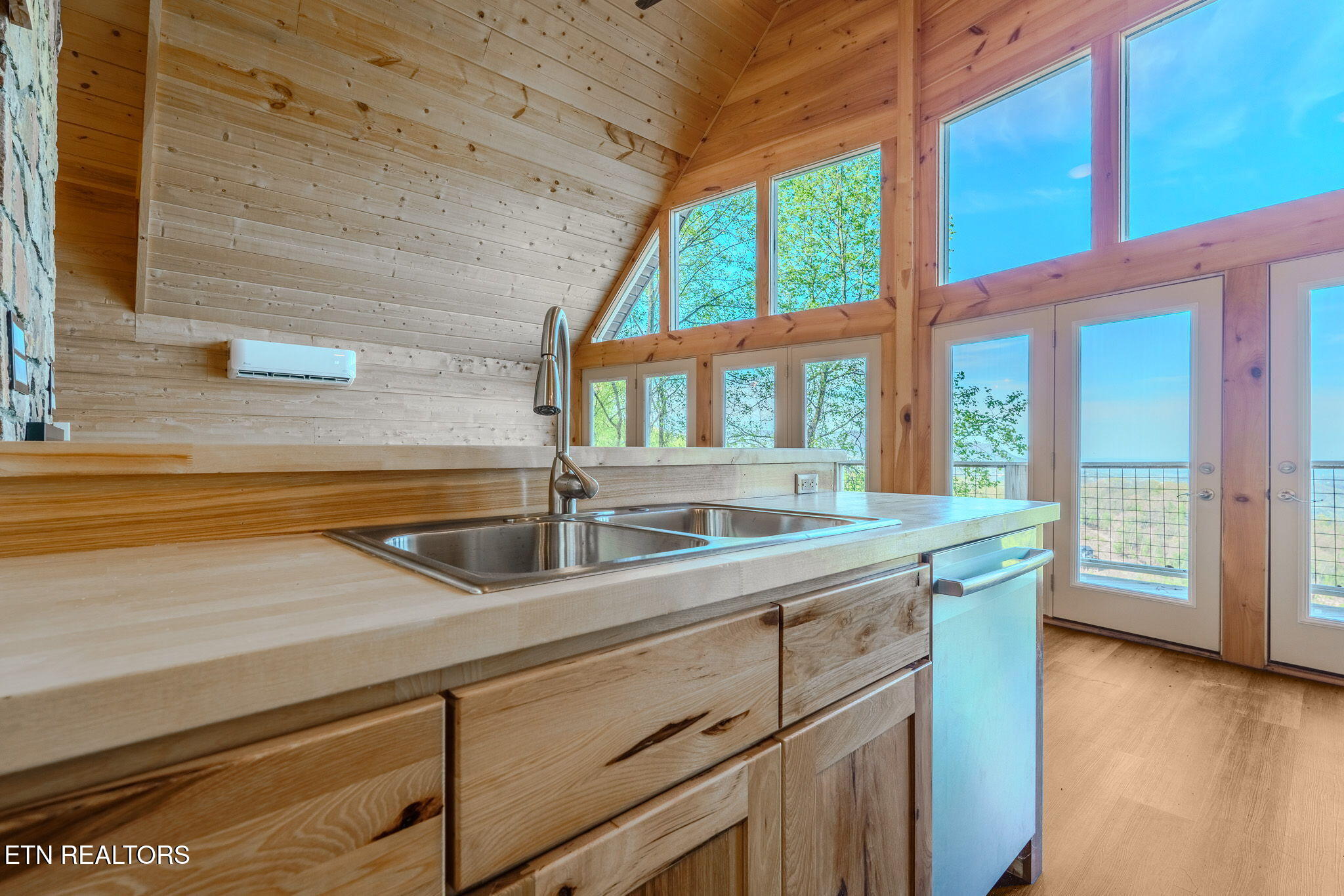 2821 Overholt Trail Sevierville TN 37862