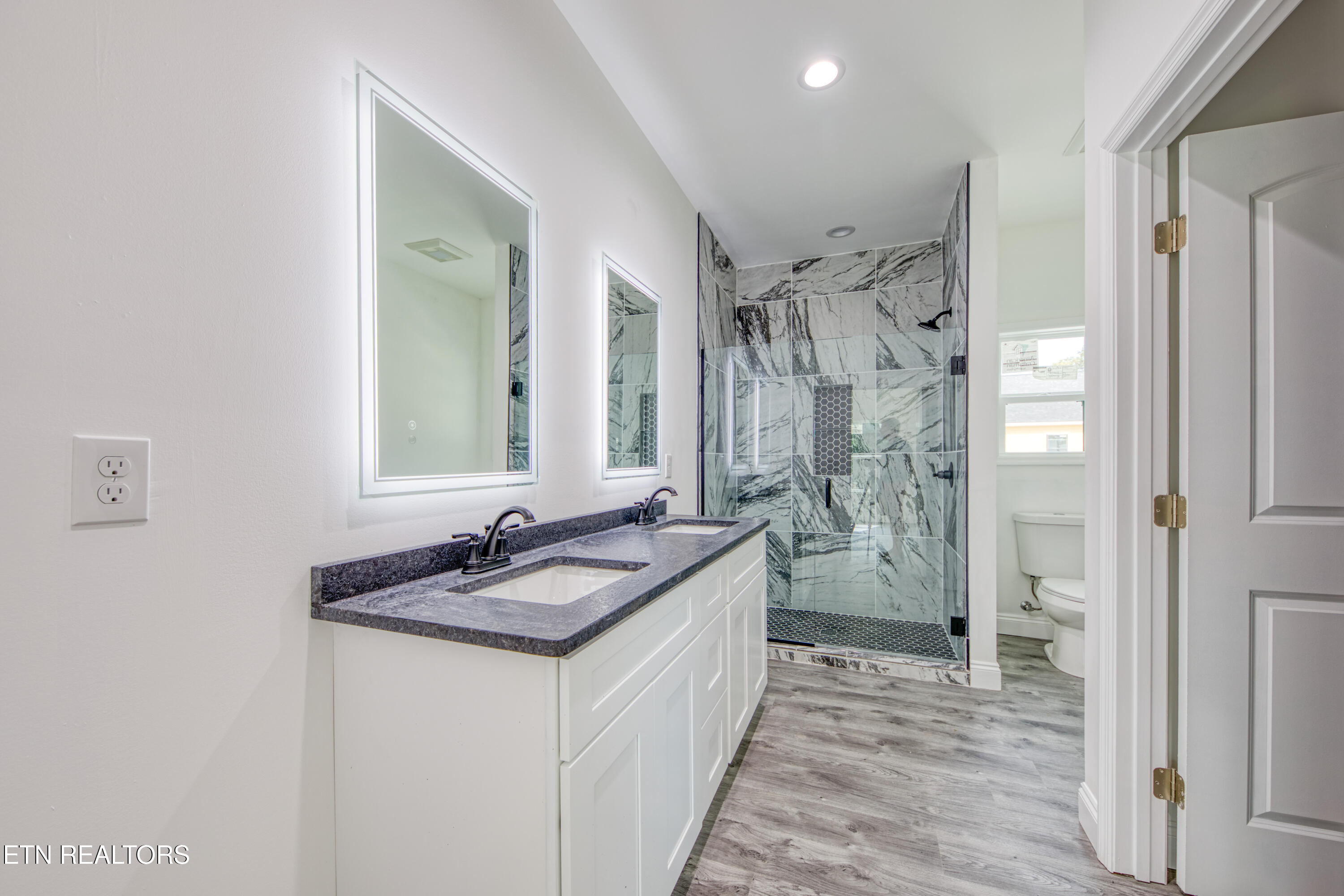 12531 Hickory Creek Road Lenoir City TN 37771