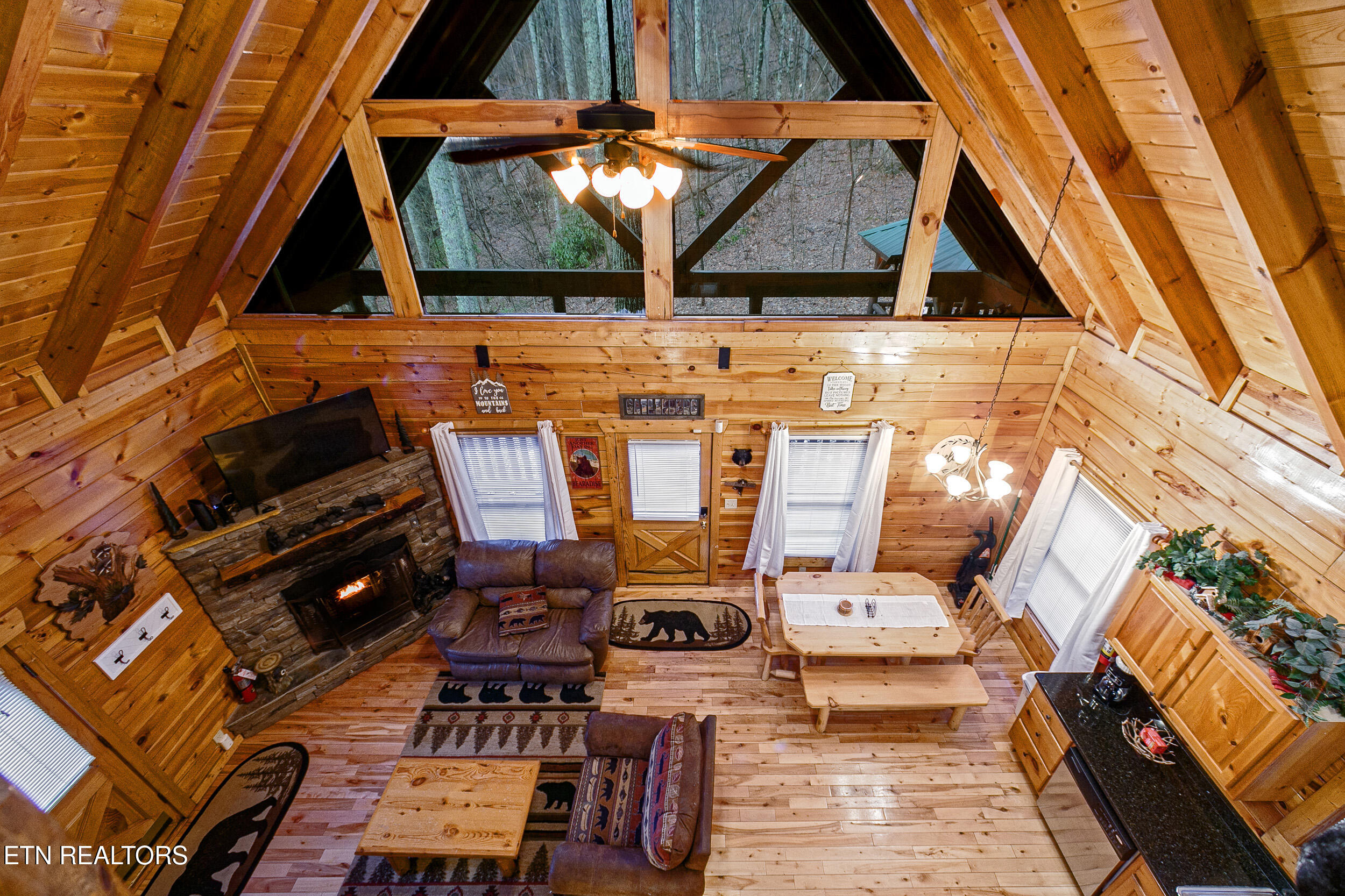 1910 Orchard Drive Sevierville TN 37876
