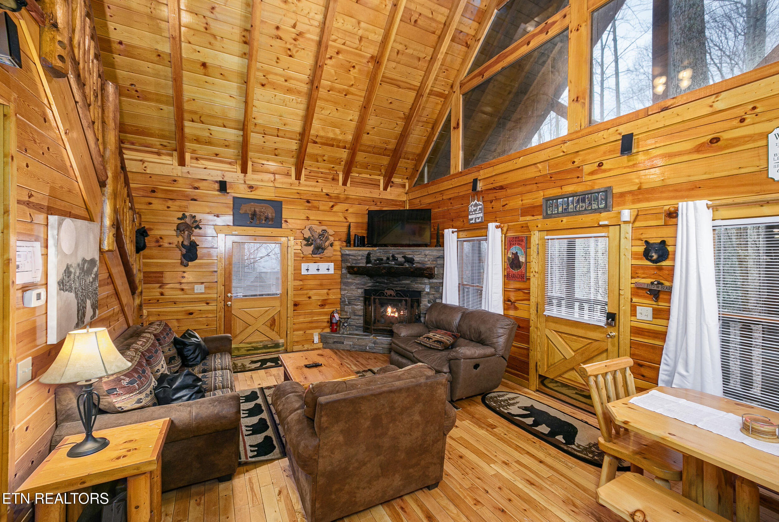 1910 Orchard Drive Sevierville TN 37876