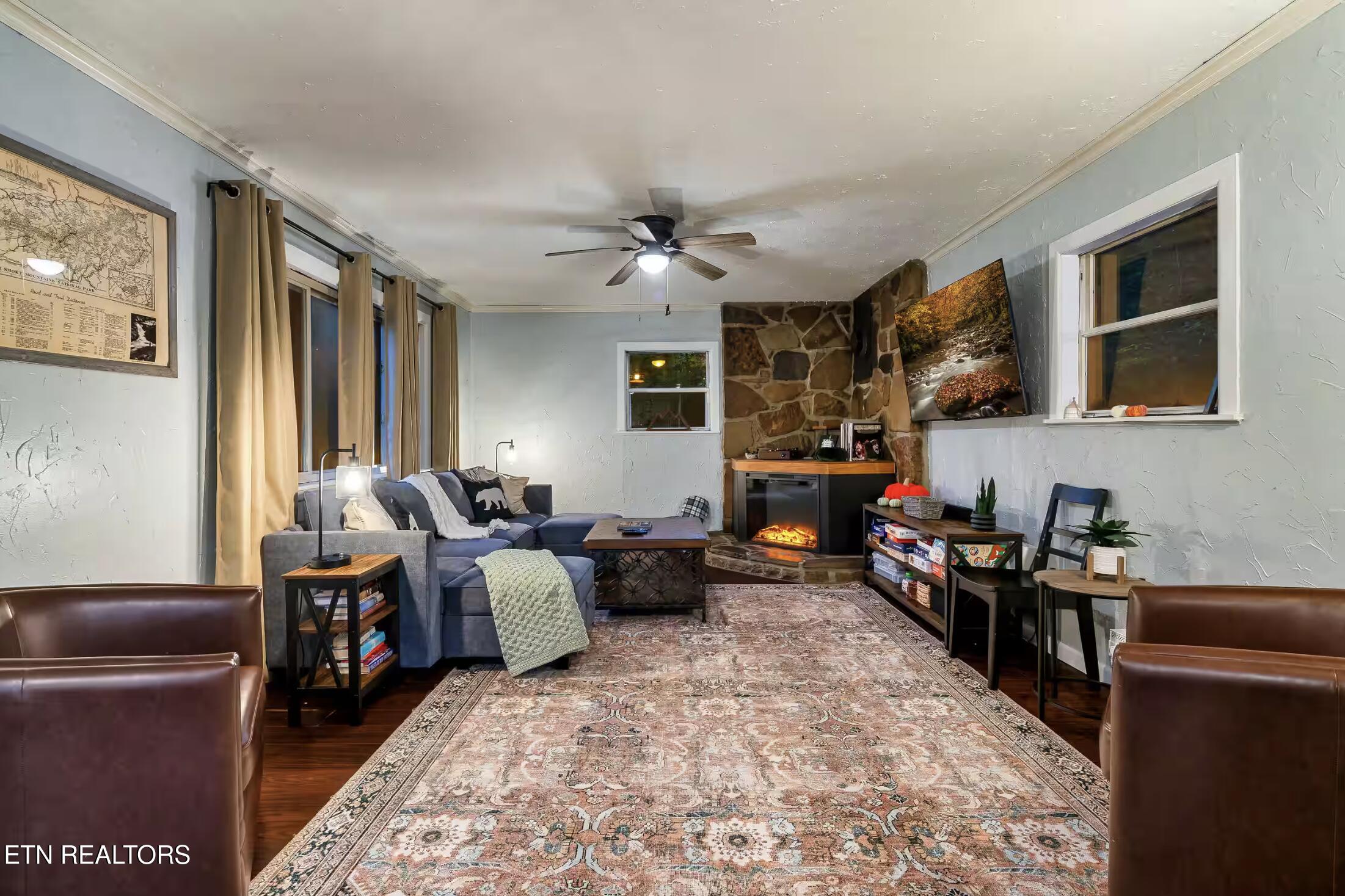 2831 Lost Valley Drive Sevierville TN 37862