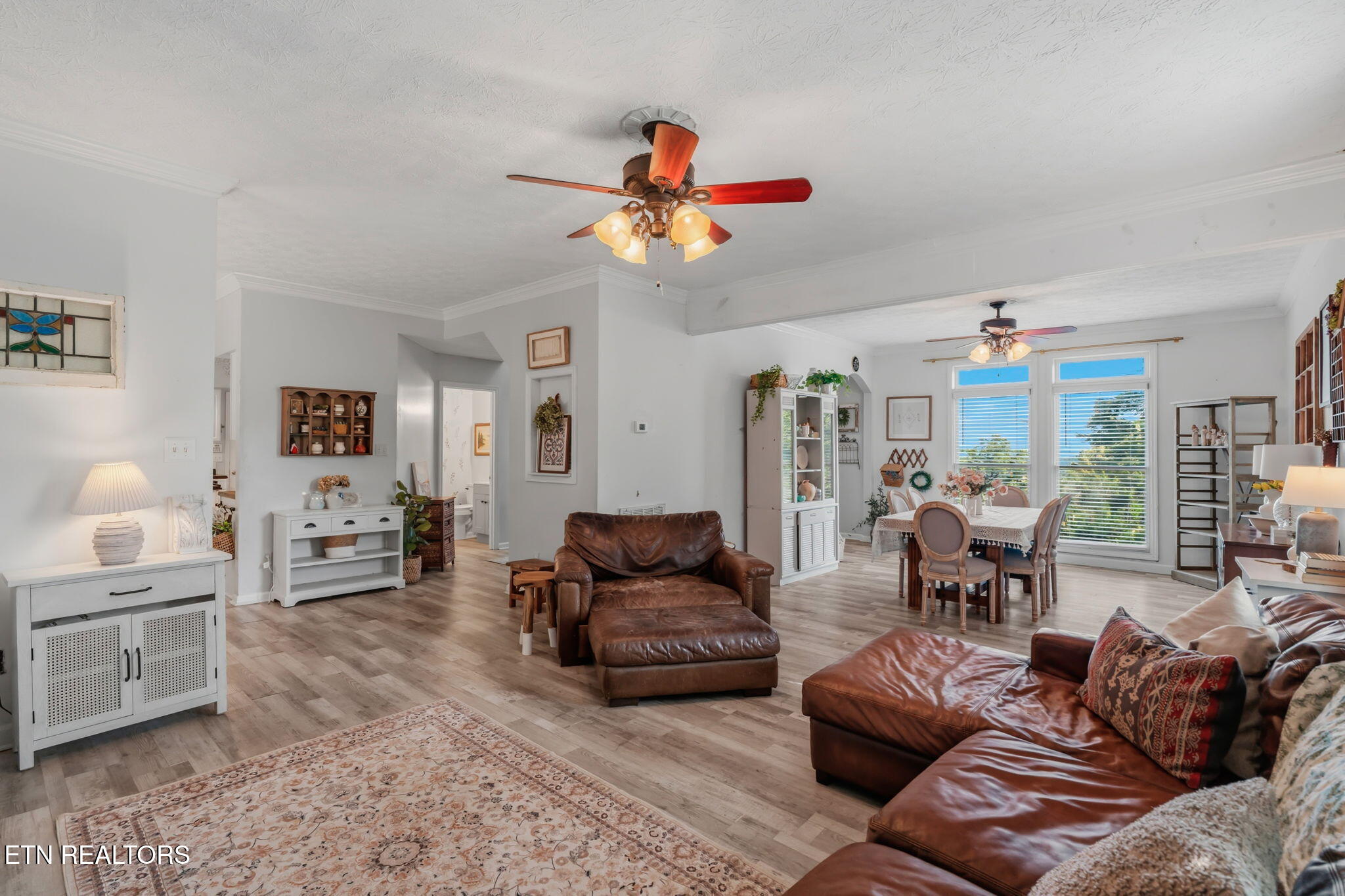 5305 Beverly Oaks Drive Knoxville TN 37918