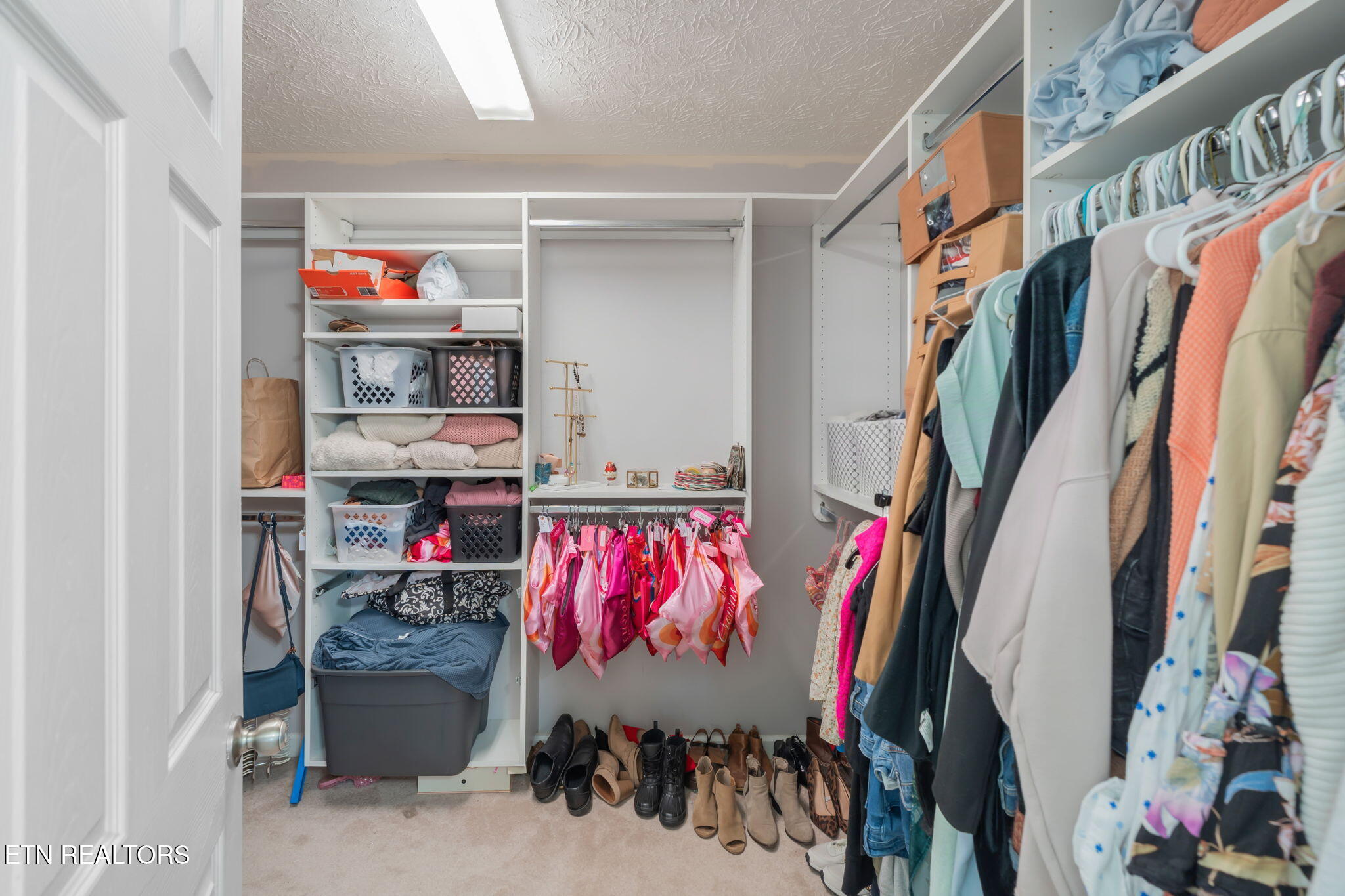 5305 Beverly Oaks Drive Knoxville TN 37918