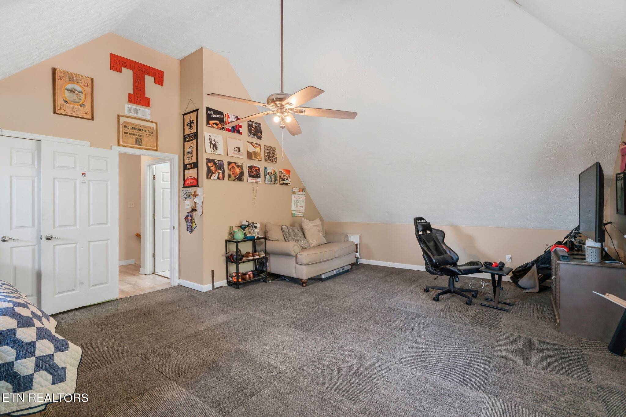 5305 Beverly Oaks Drive Knoxville TN 37918