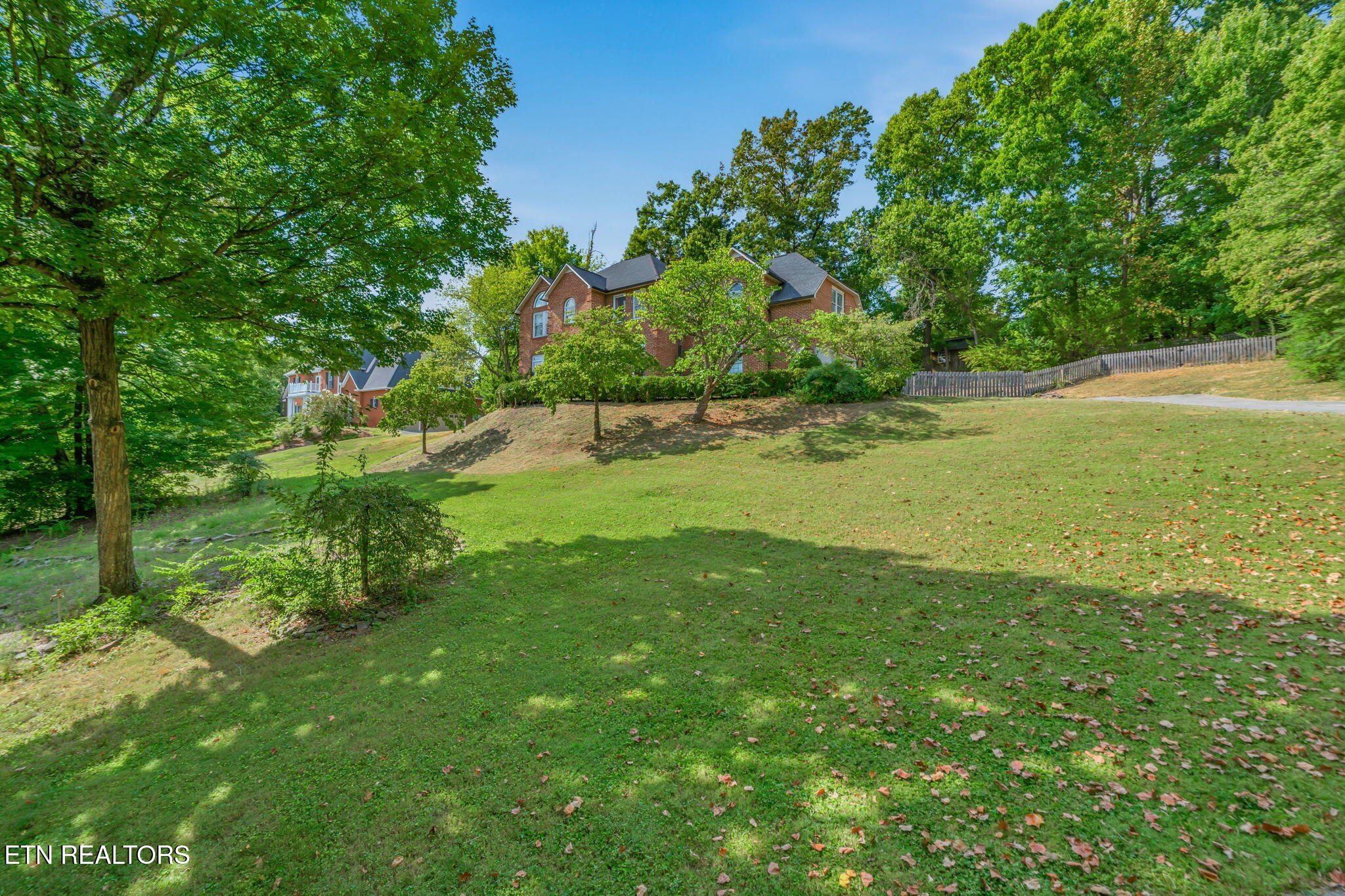 5305 Beverly Oaks Drive Knoxville TN 37918