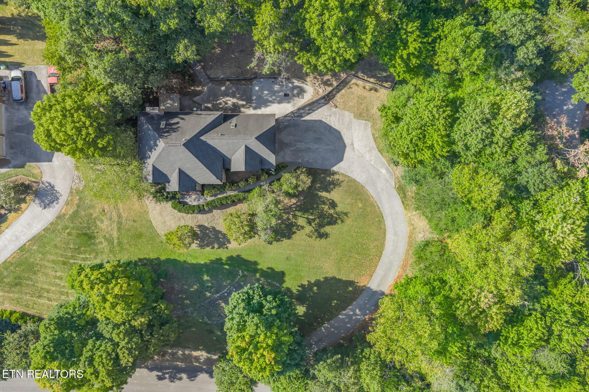 5305 Beverly Oaks Drive Knoxville TN 37918