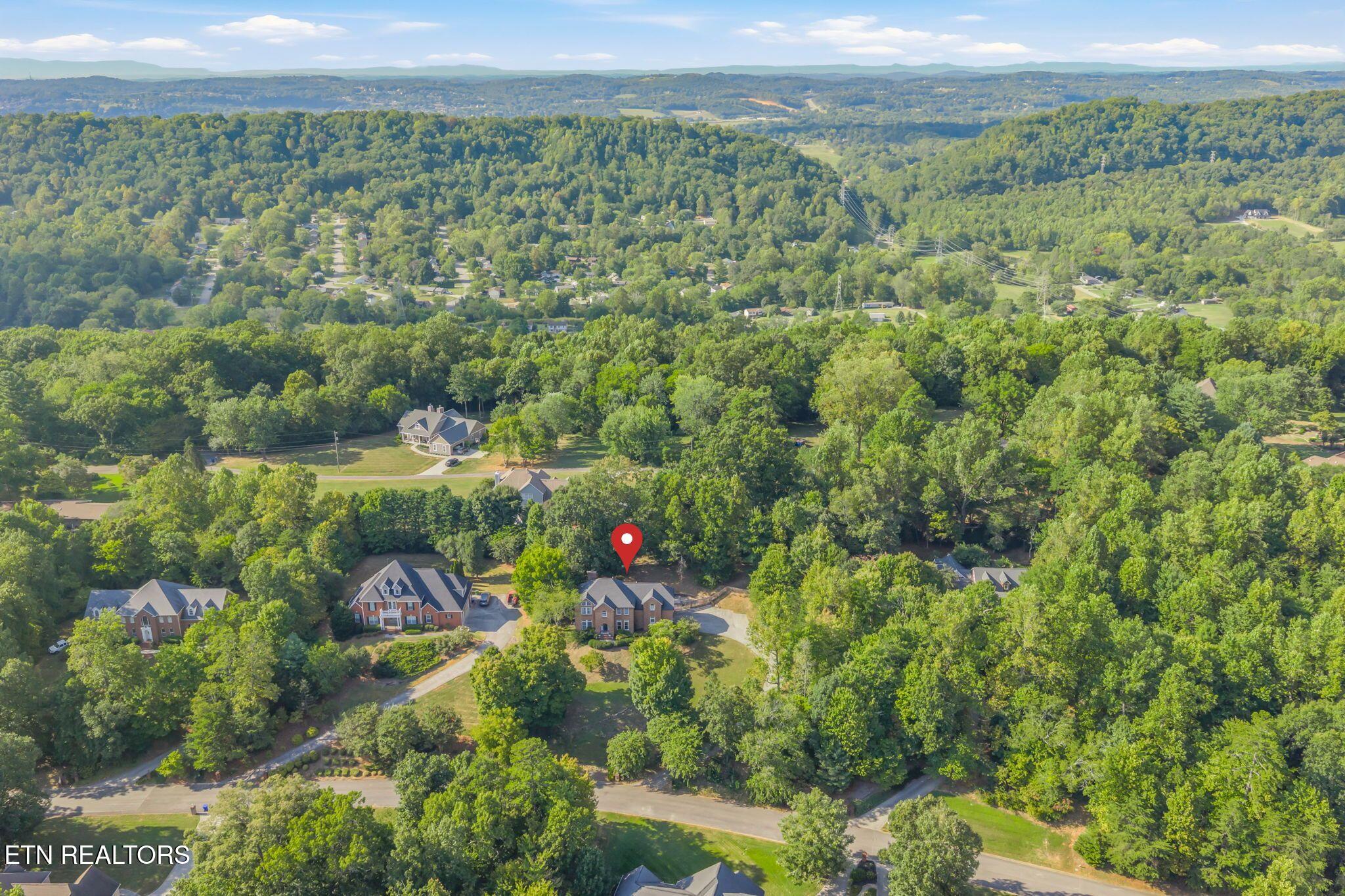 5305 Beverly Oaks Drive Knoxville TN 37918