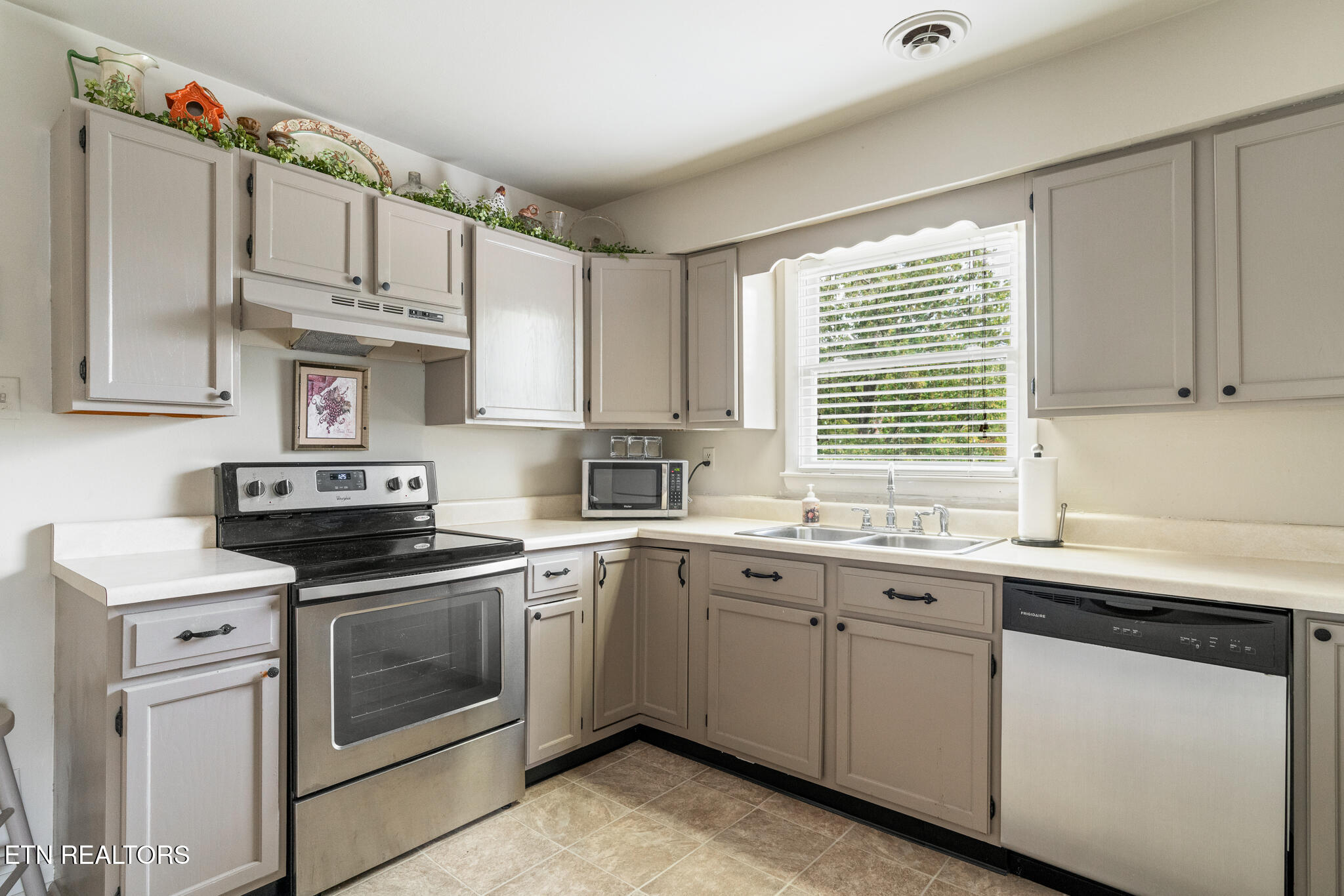 356 Hiawassee Avenue Knoxville TN 37917