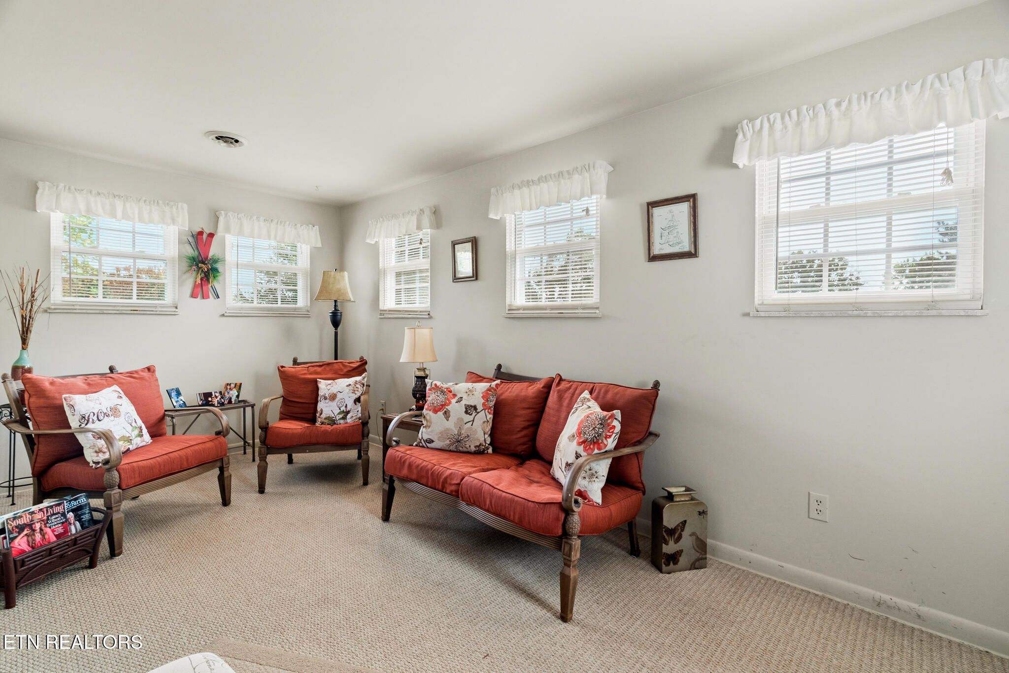 356 Hiawassee Avenue Knoxville TN 37917