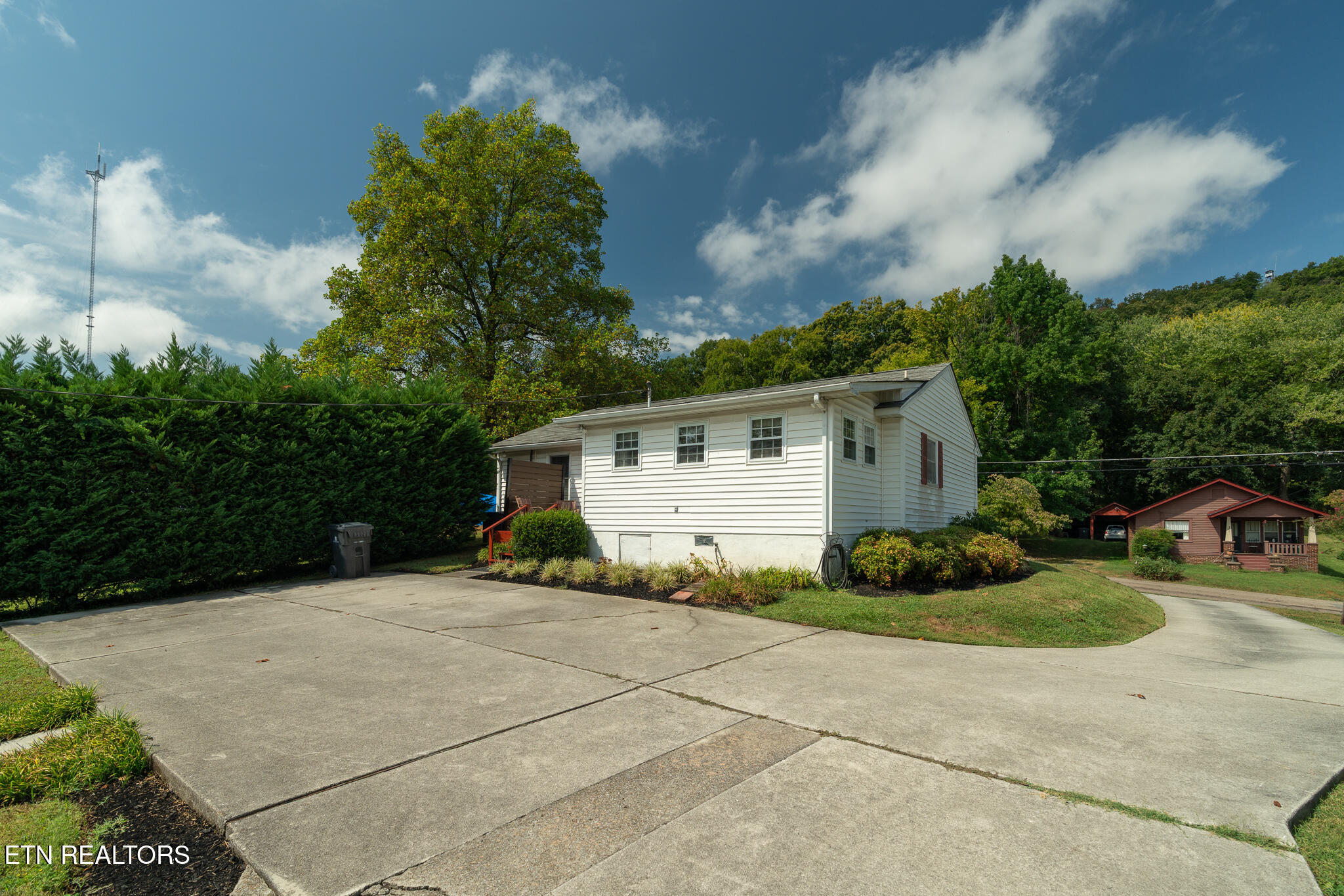 356 Hiawassee Avenue Knoxville TN 37917