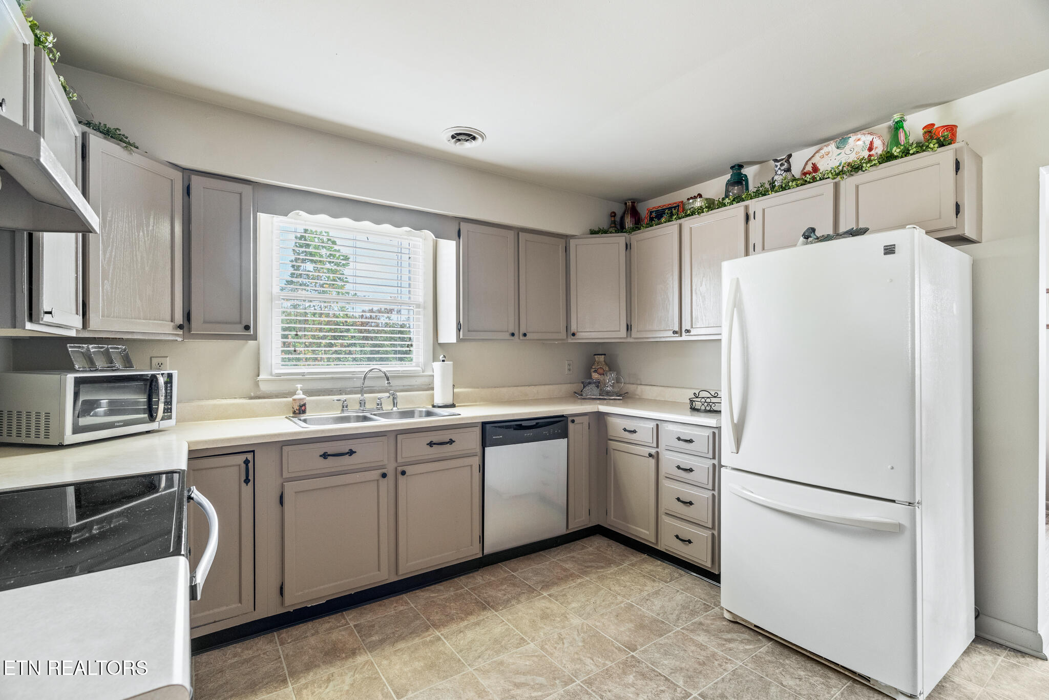 356 Hiawassee Avenue Knoxville TN 37917