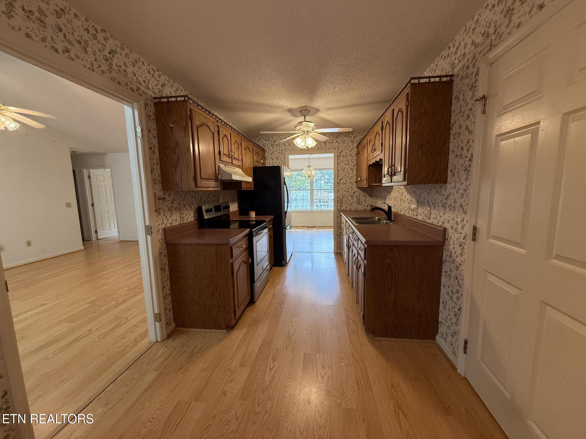 131 Cromwell Lane Crossville TN 38558