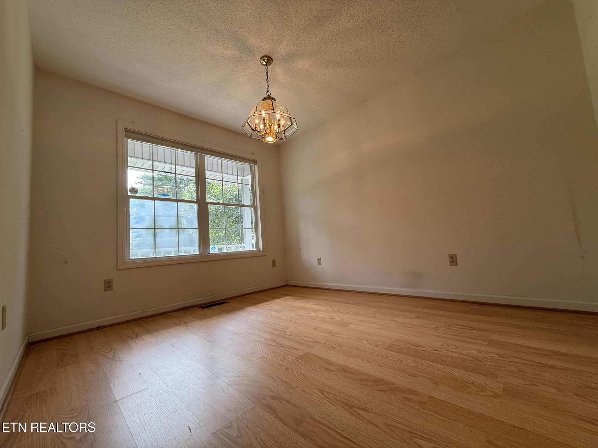 131 Cromwell Lane Crossville TN 38558