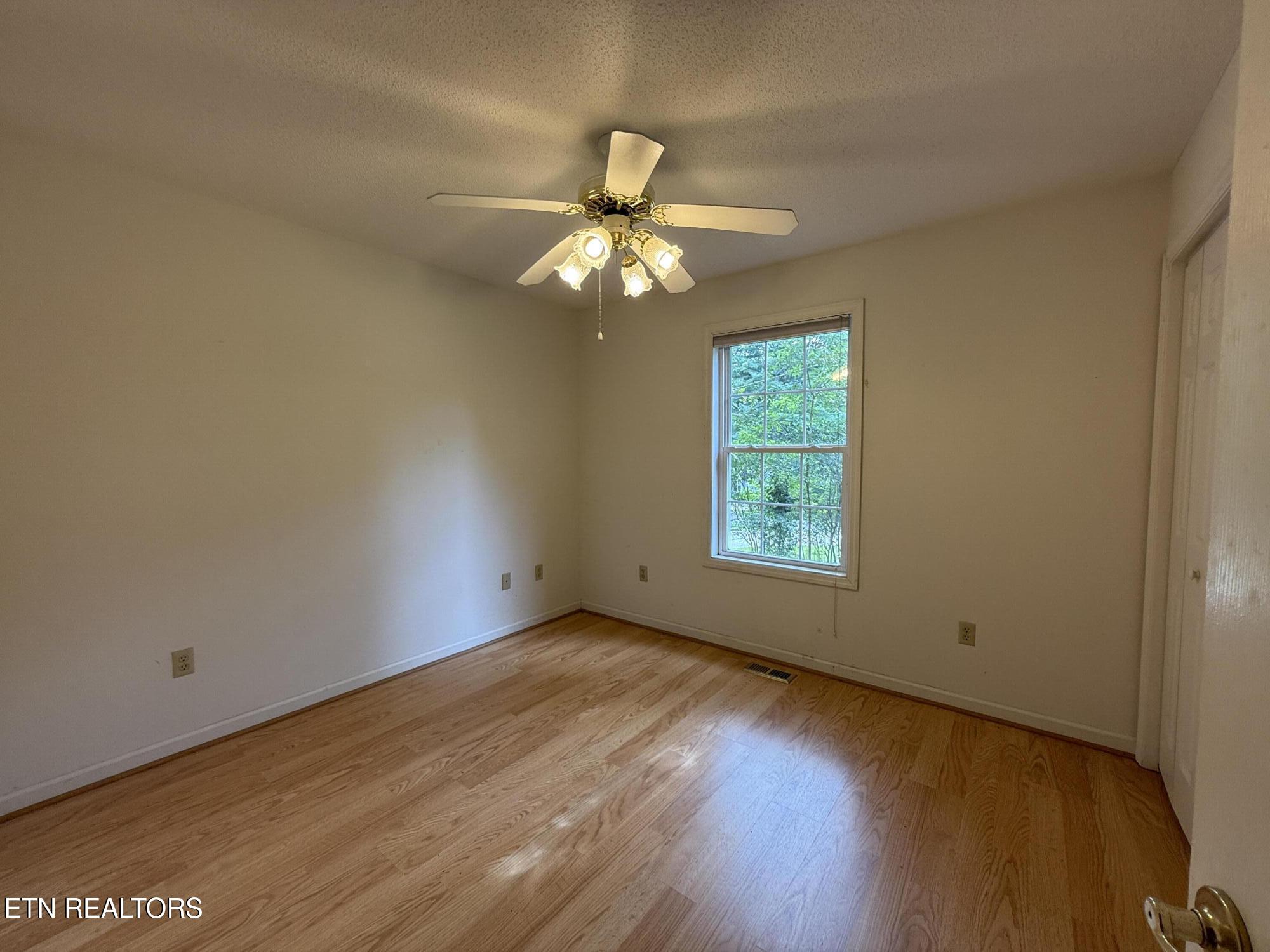 131 Cromwell Lane Crossville TN 38558