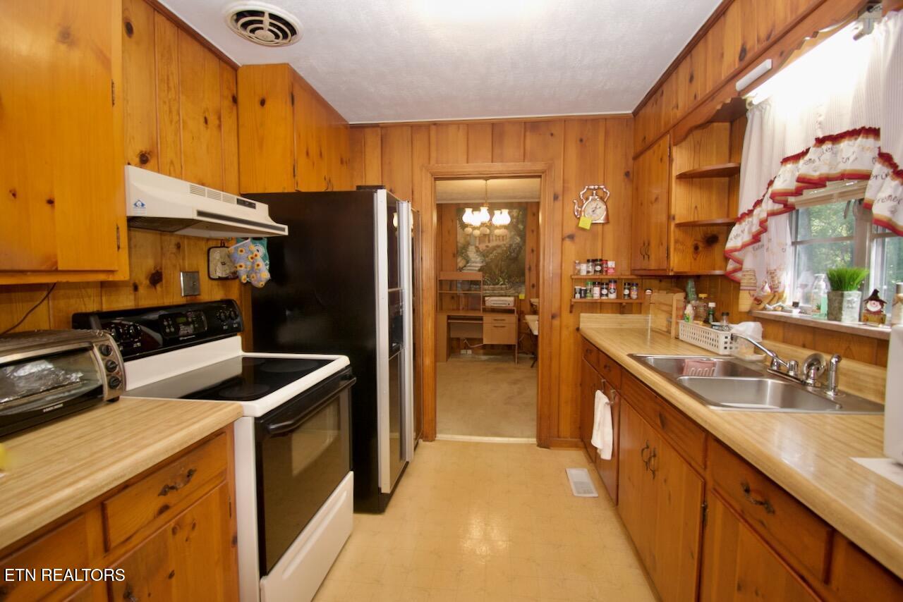 206 Hartford Road Knoxville TN 37920