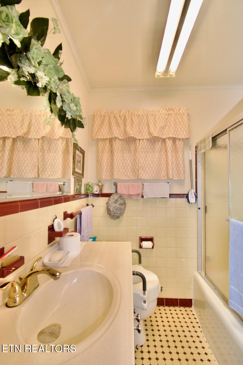 206 Hartford Road Knoxville TN 37920