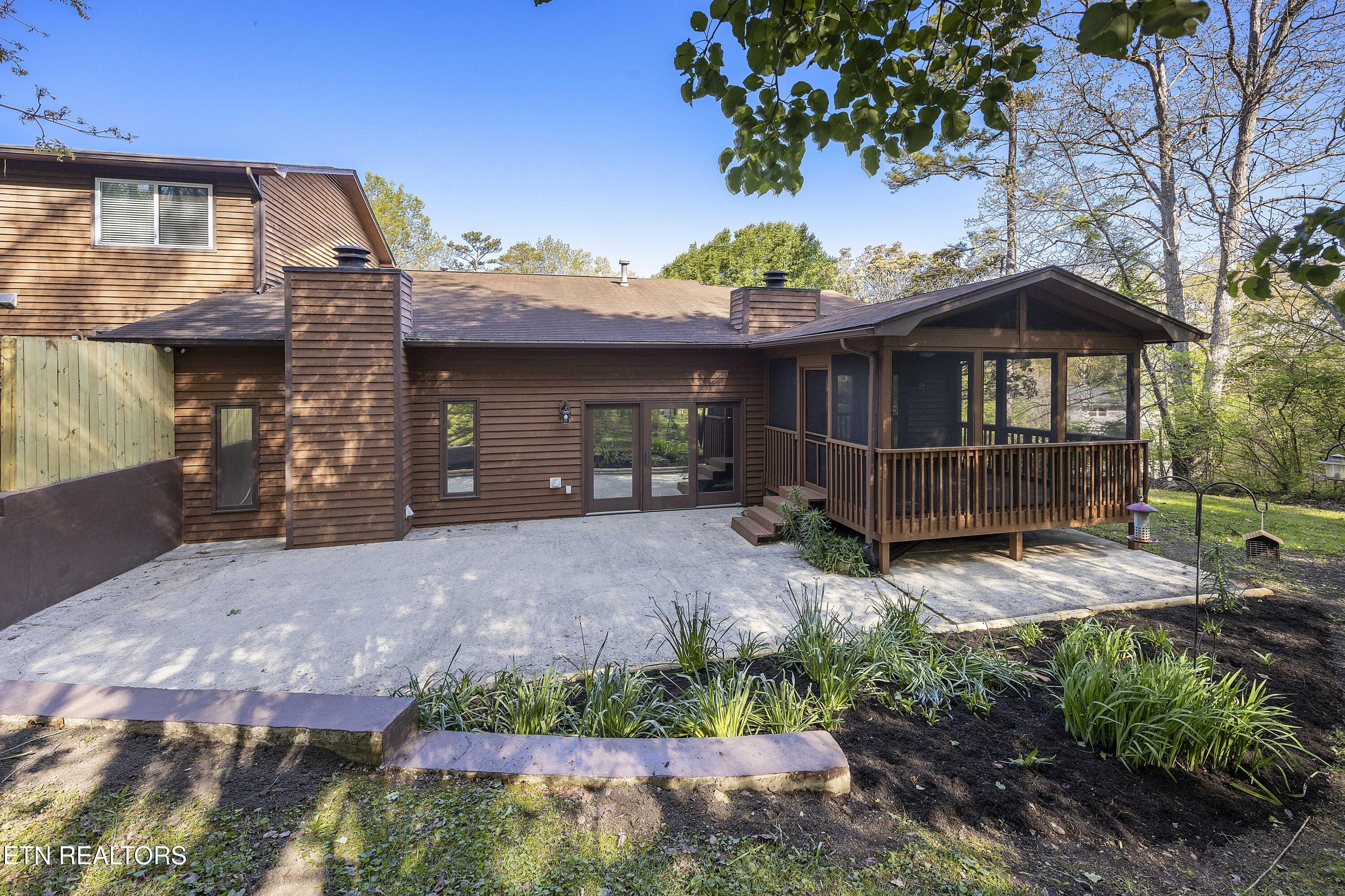 156 Hendrix Drive Oak Ridge TN 37830