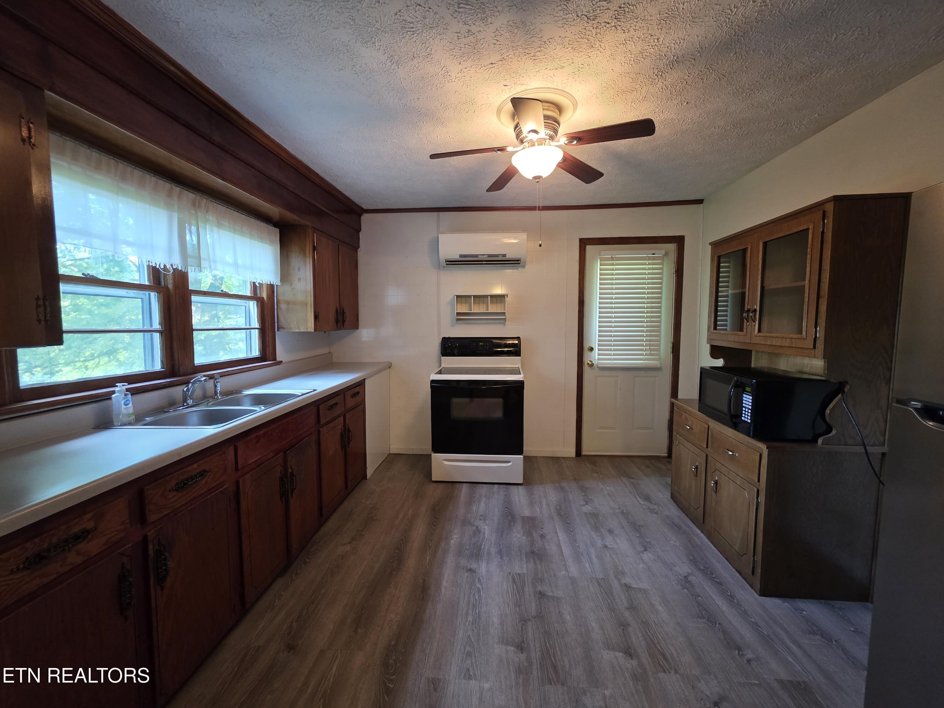 1038 Johnson Road Seymour TN 37865