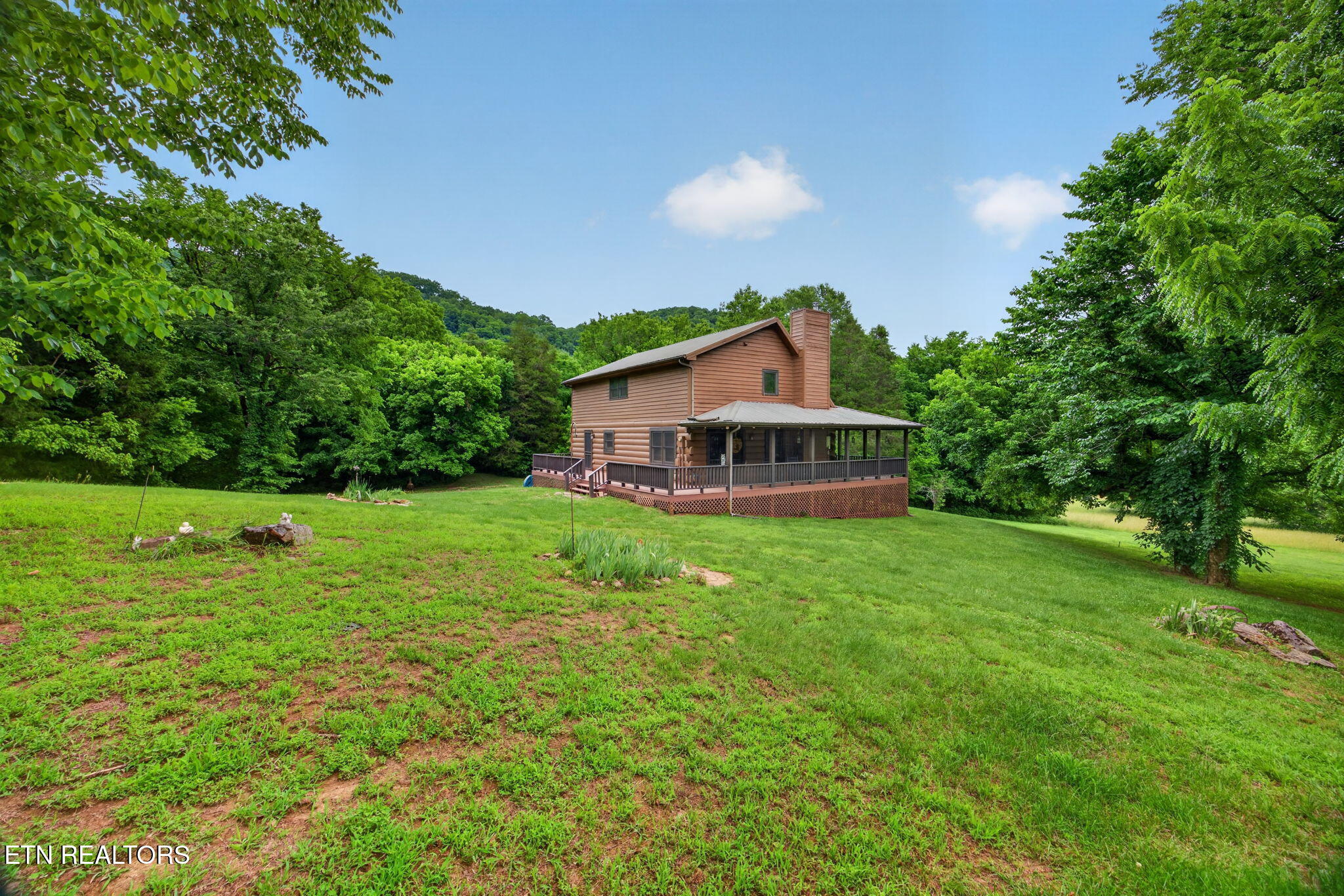 8029 Brimstone Creek Road Whitleyville TN 38588