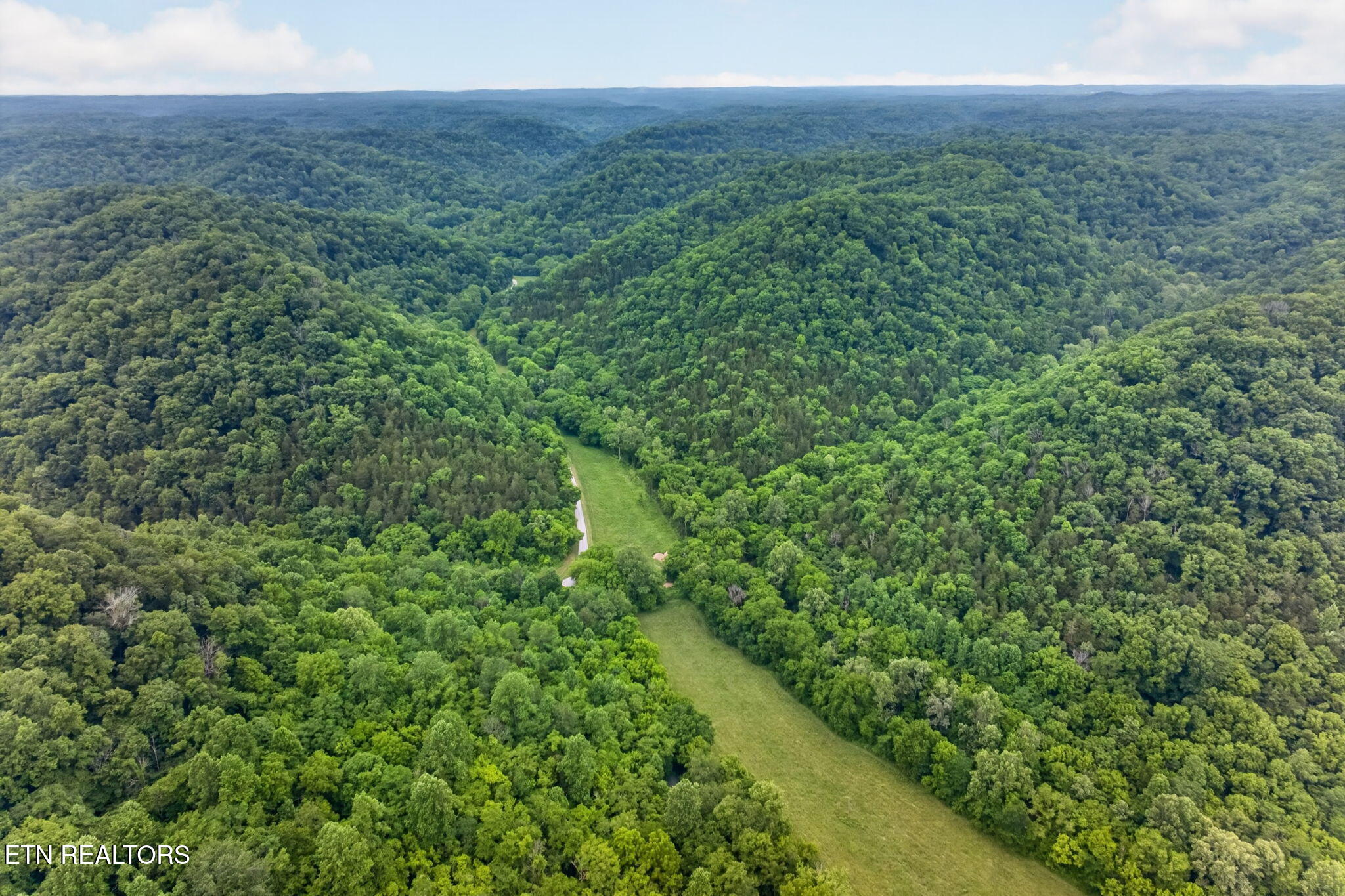 8029 Brimstone Creek Road Whitleyville TN 38588