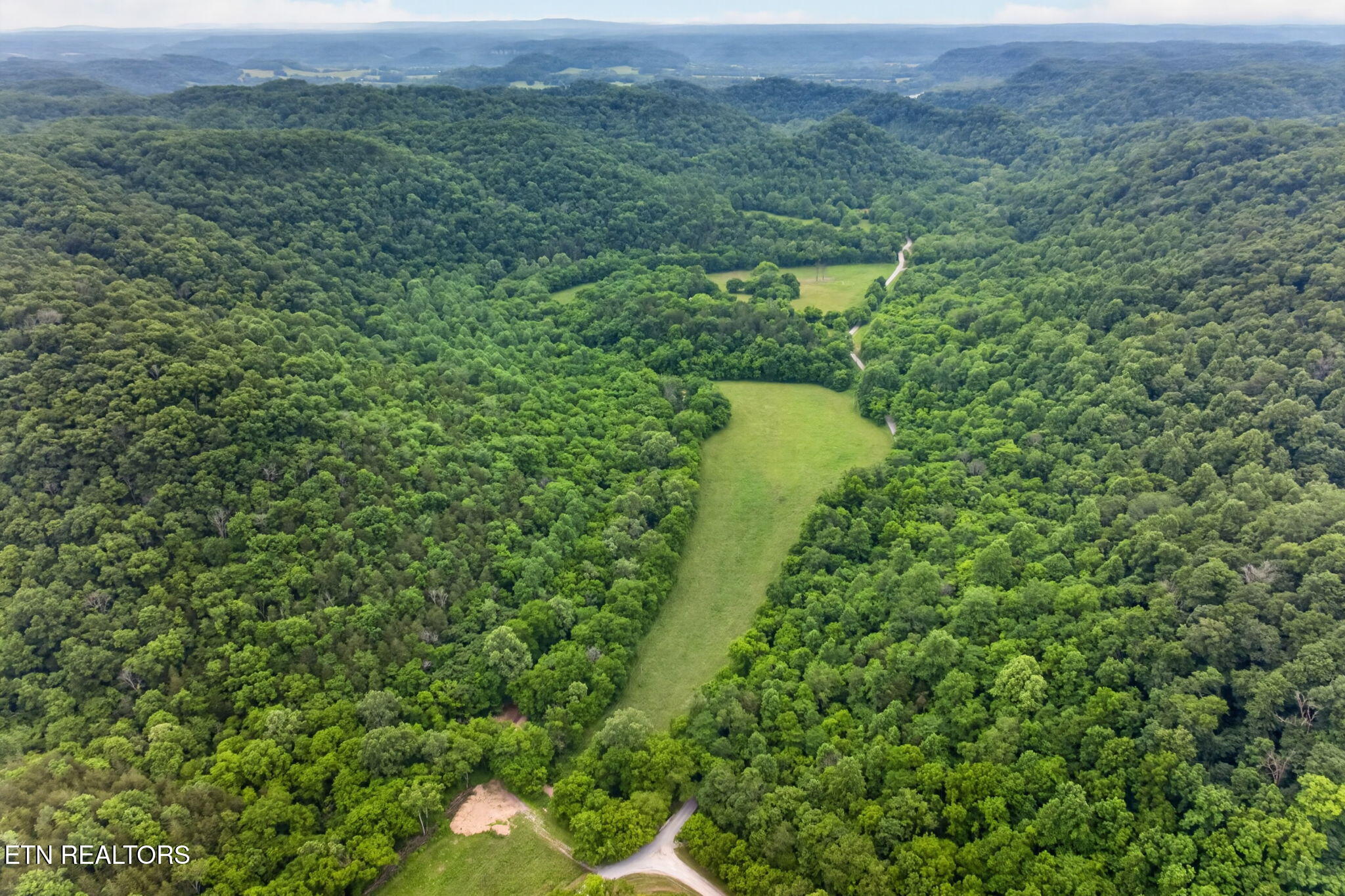 8029 Brimstone Creek Road Whitleyville TN 38588