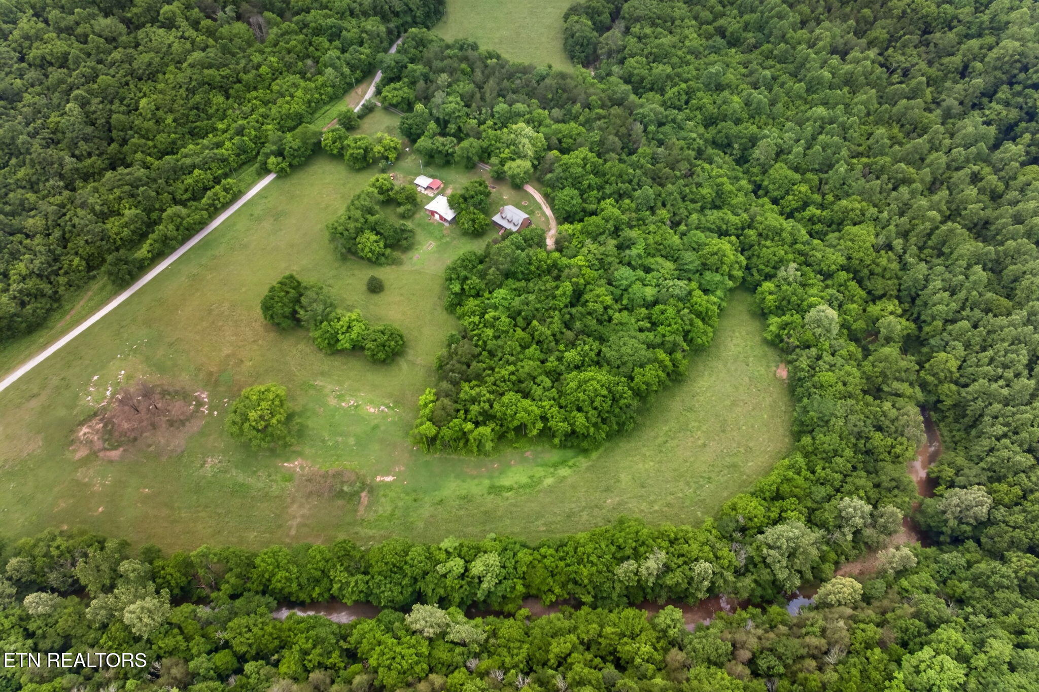 8029 Brimstone Creek Road Whitleyville TN 38588