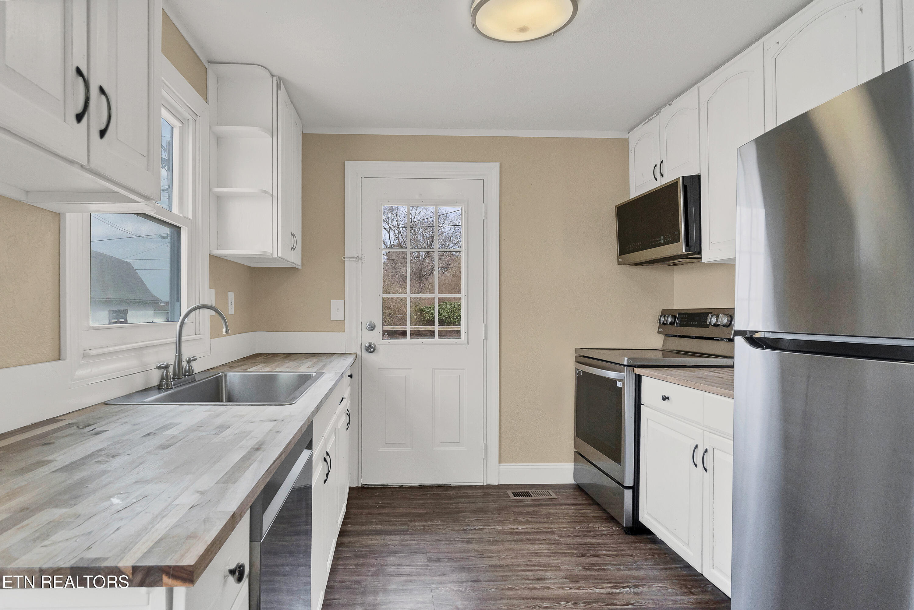 304 Norris Avenue Maryville TN 37804
