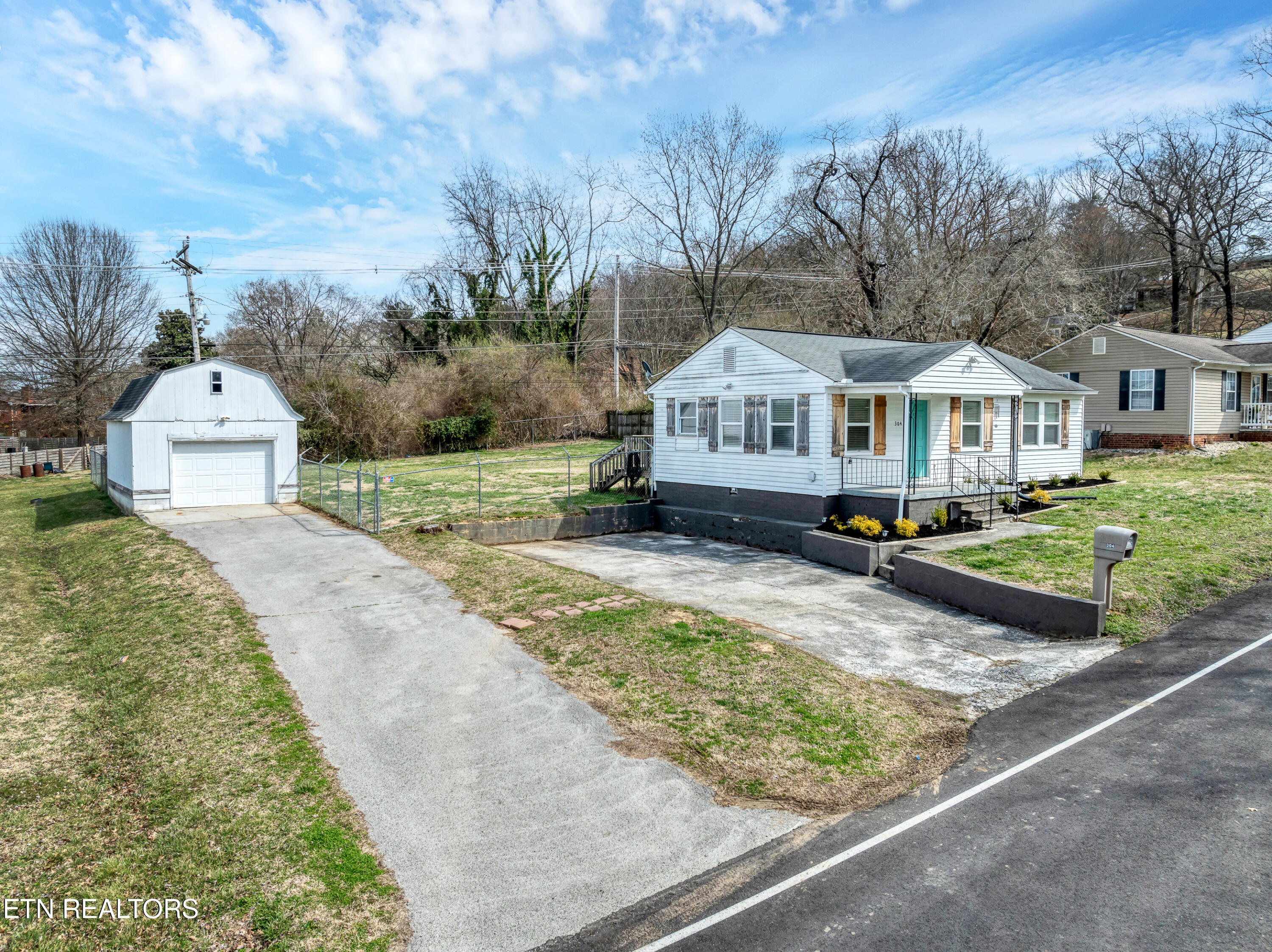 304 Norris Avenue Maryville TN 37804