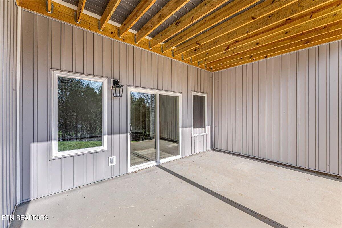154 Saloli Way Loudon TN 37774