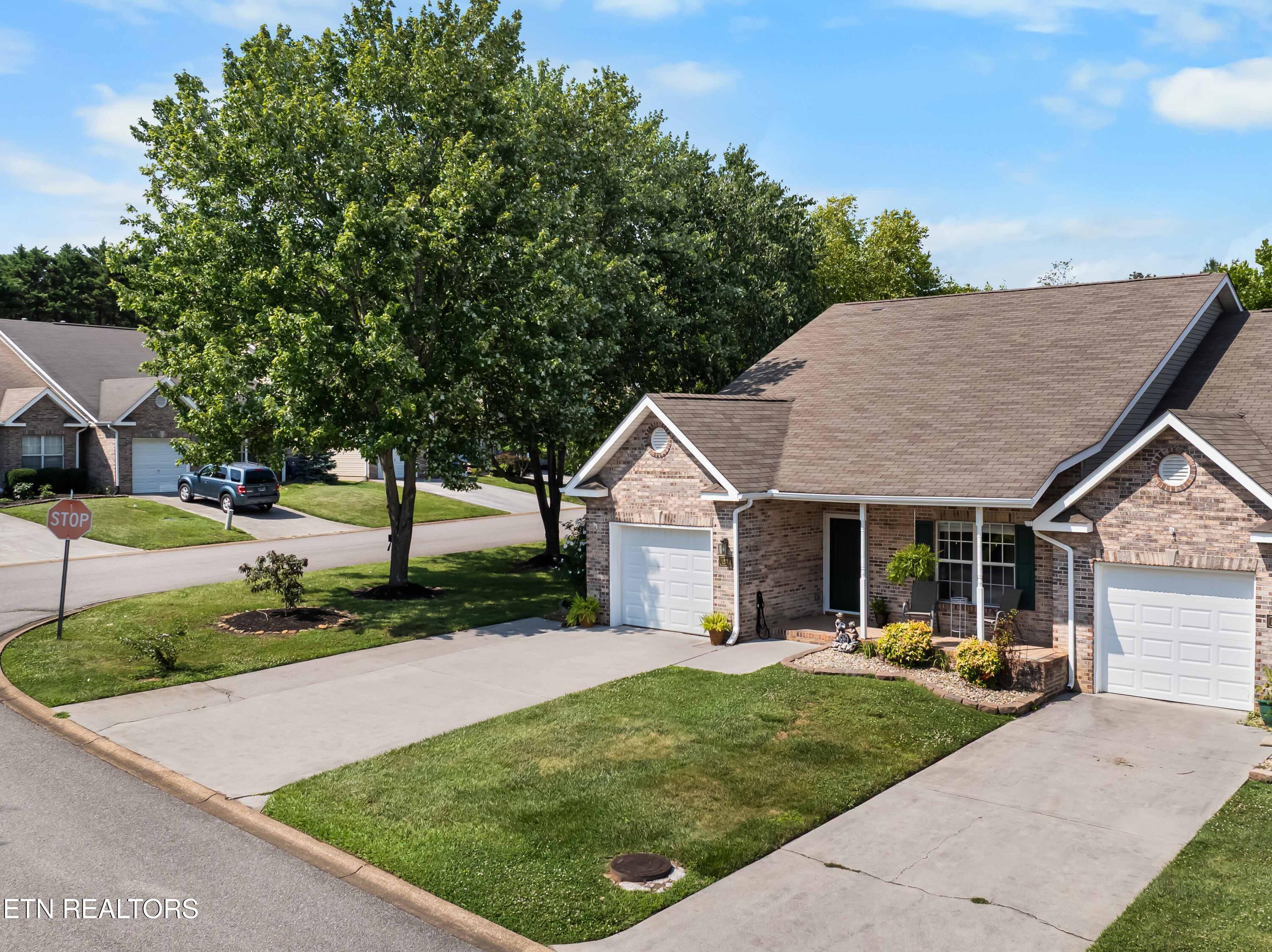 1572 Ellery Lane Knoxville TN 37918