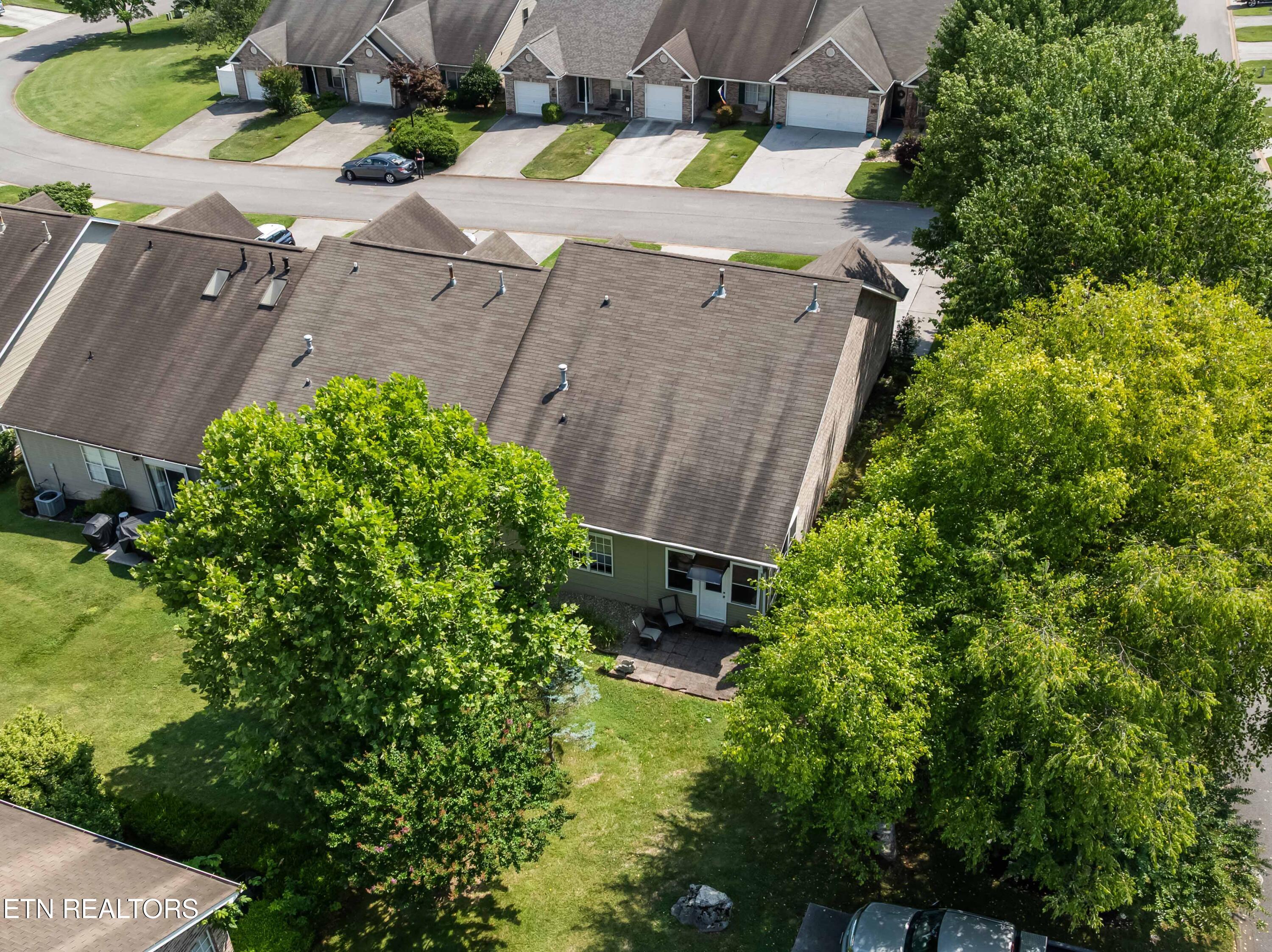 1572 Ellery Lane Knoxville TN 37918