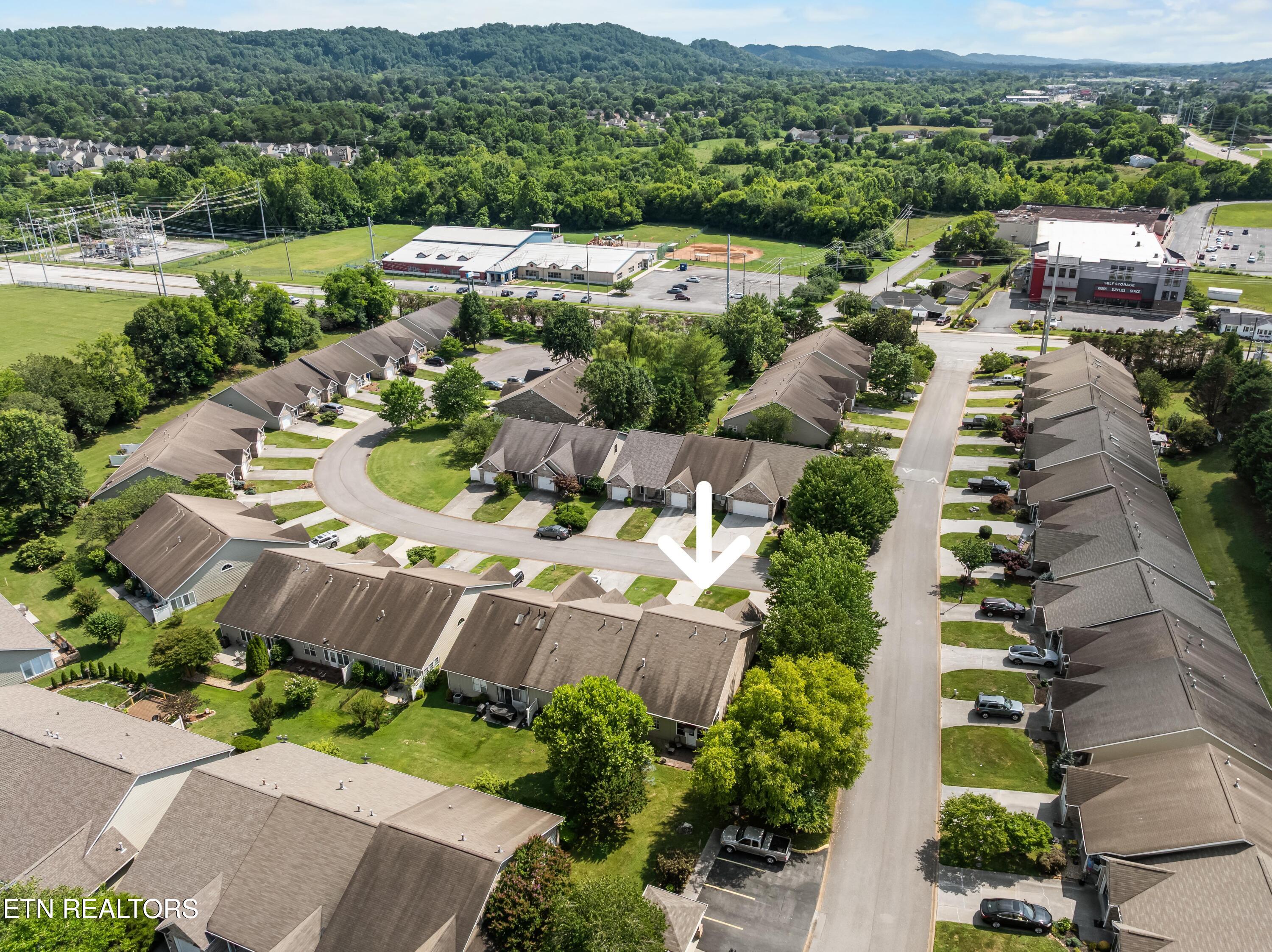 1572 Ellery Lane Knoxville TN 37918
