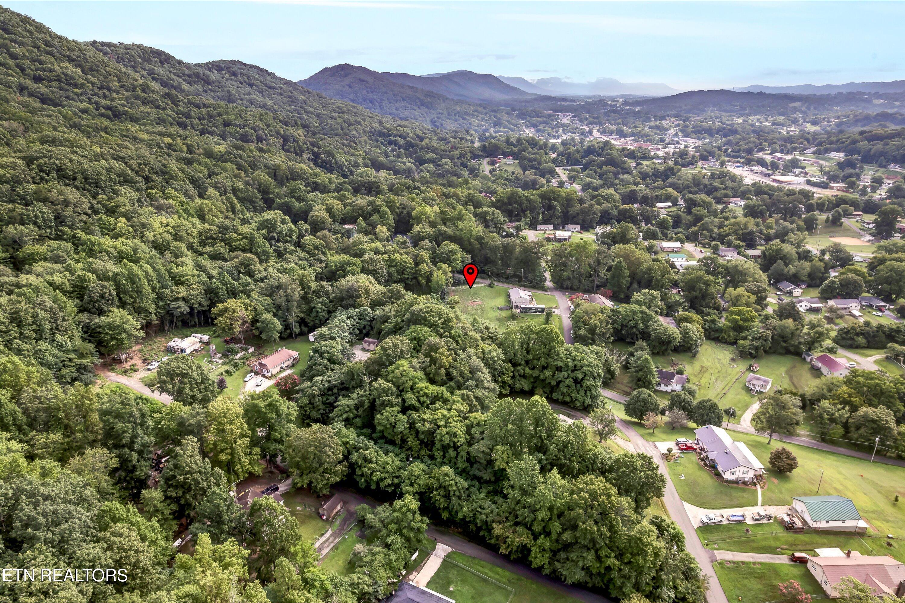 504 Short Street Lafollette TN 37766