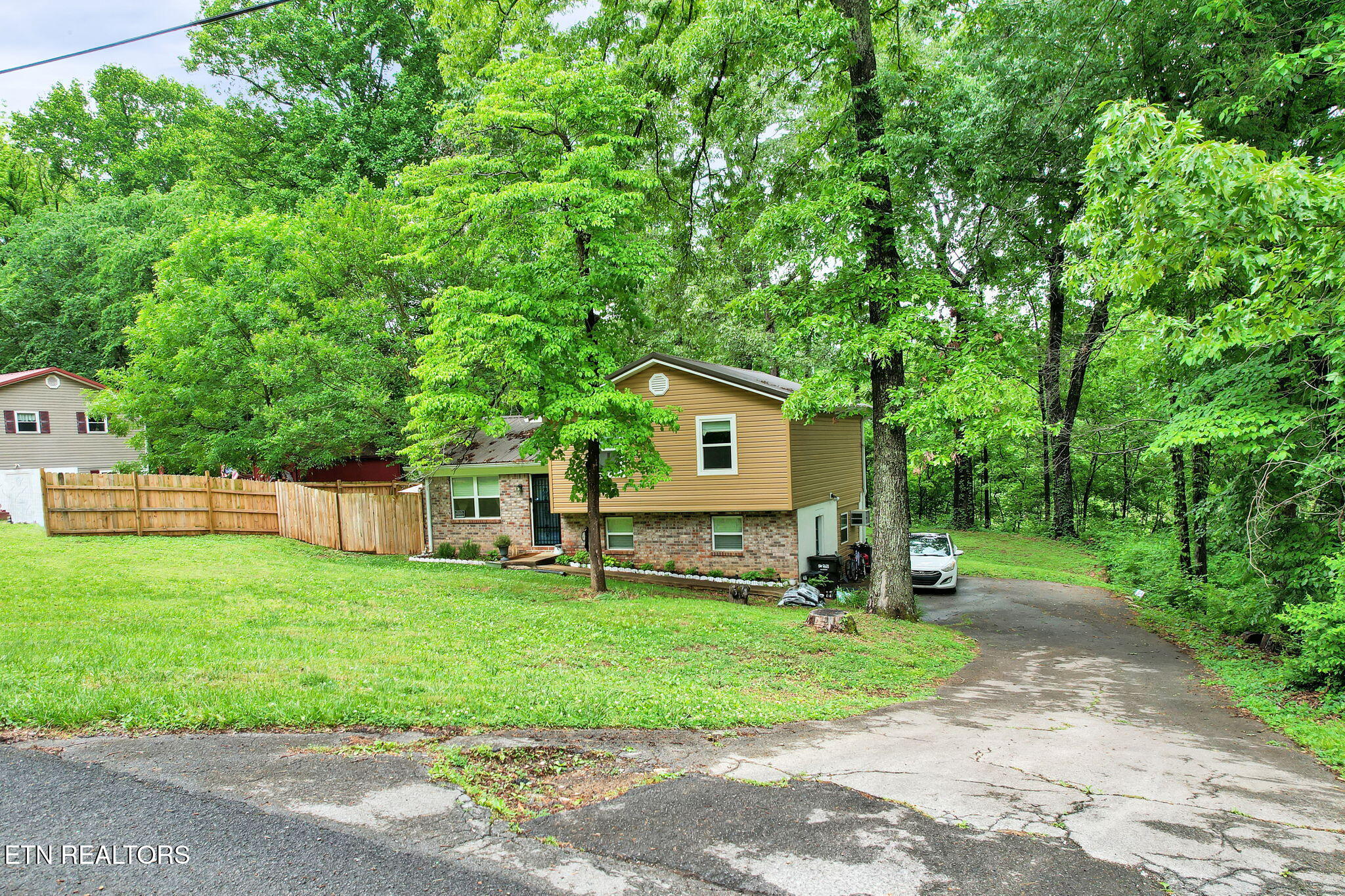 3975 NE Lynncrest Drive Cleveland TN 37323