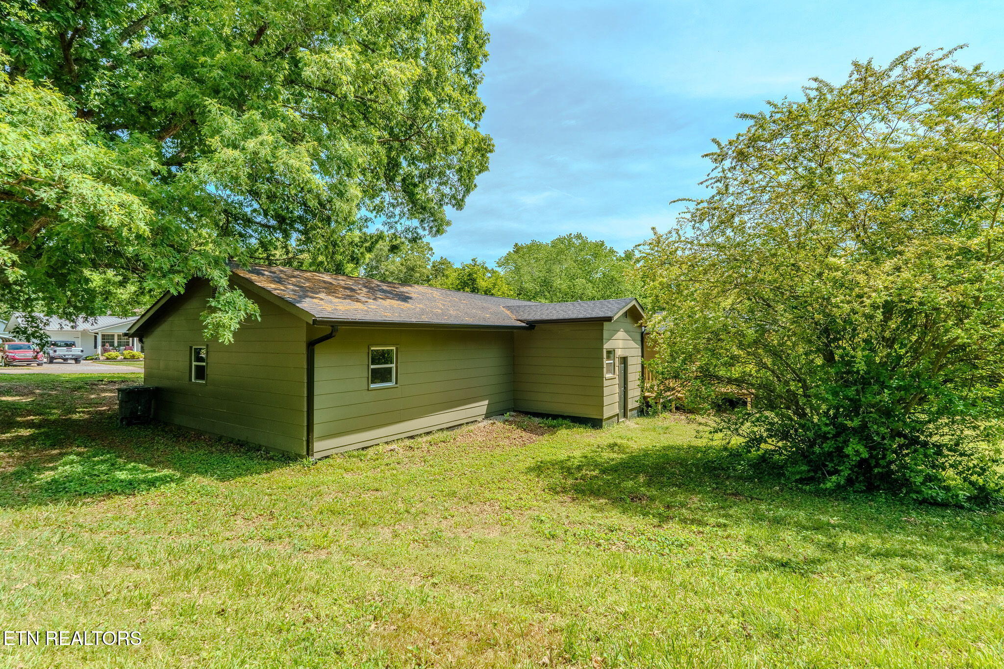 415 North Avenue Athens TN 37303