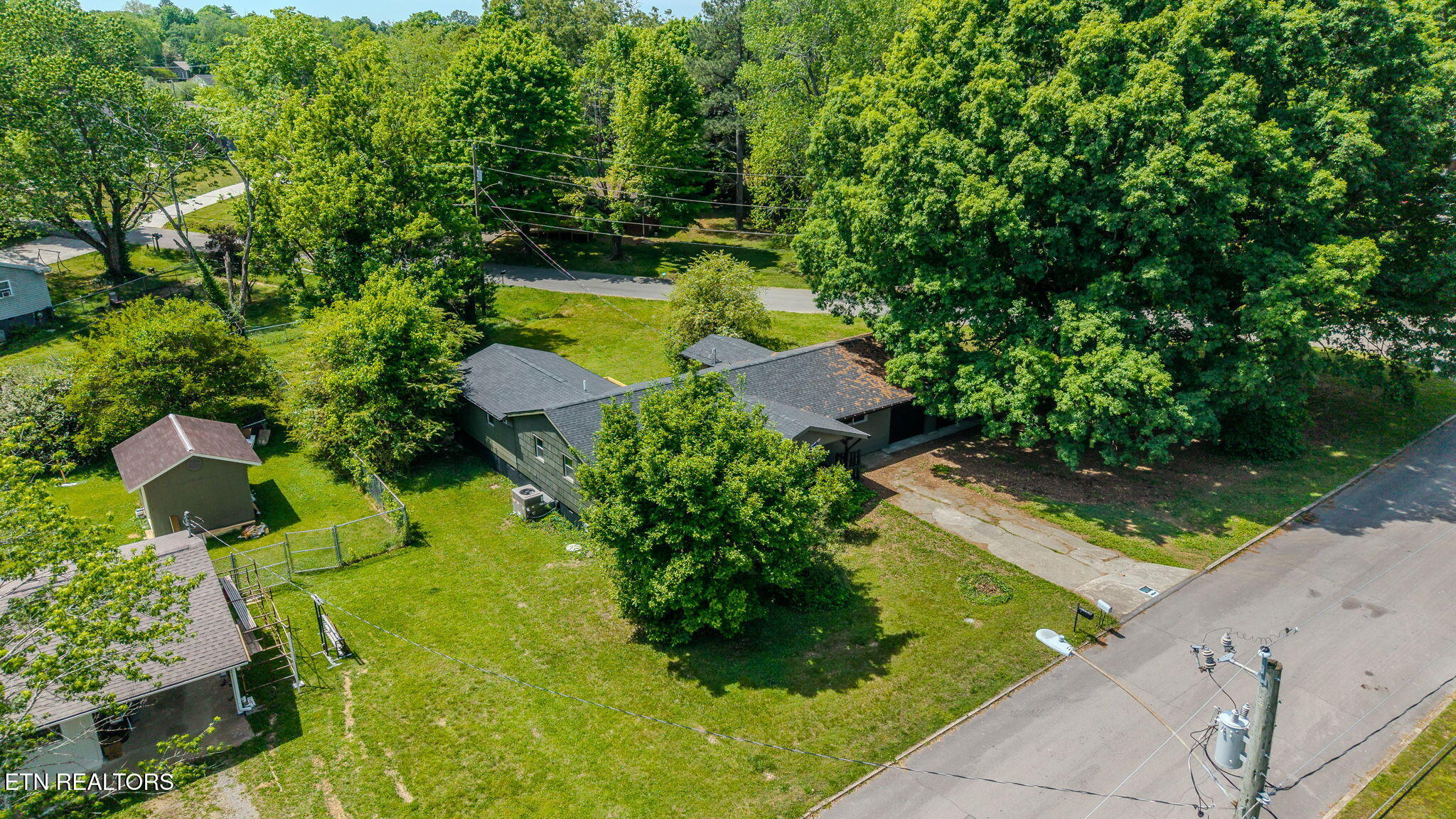 415 North Avenue Athens TN 37303