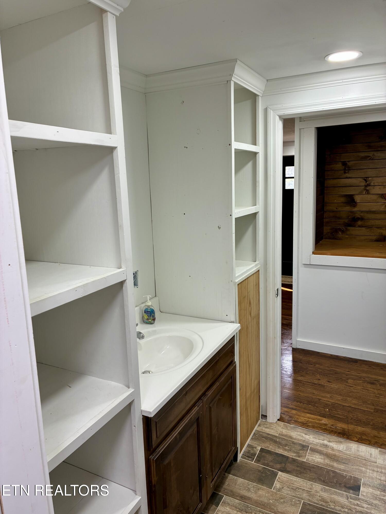 101 Steele Road Greenback TN 37742