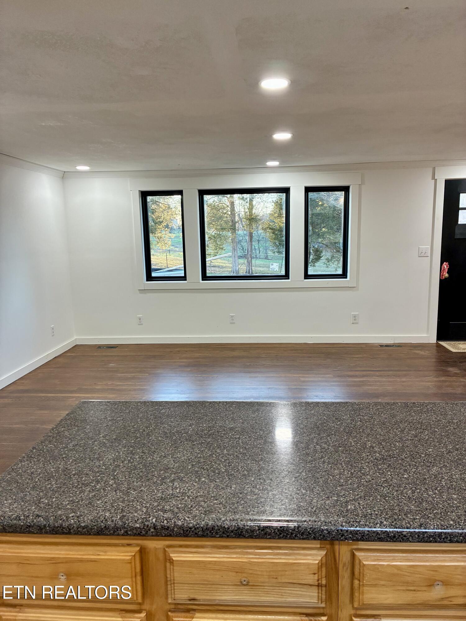 101 Steele Road Greenback TN 37742