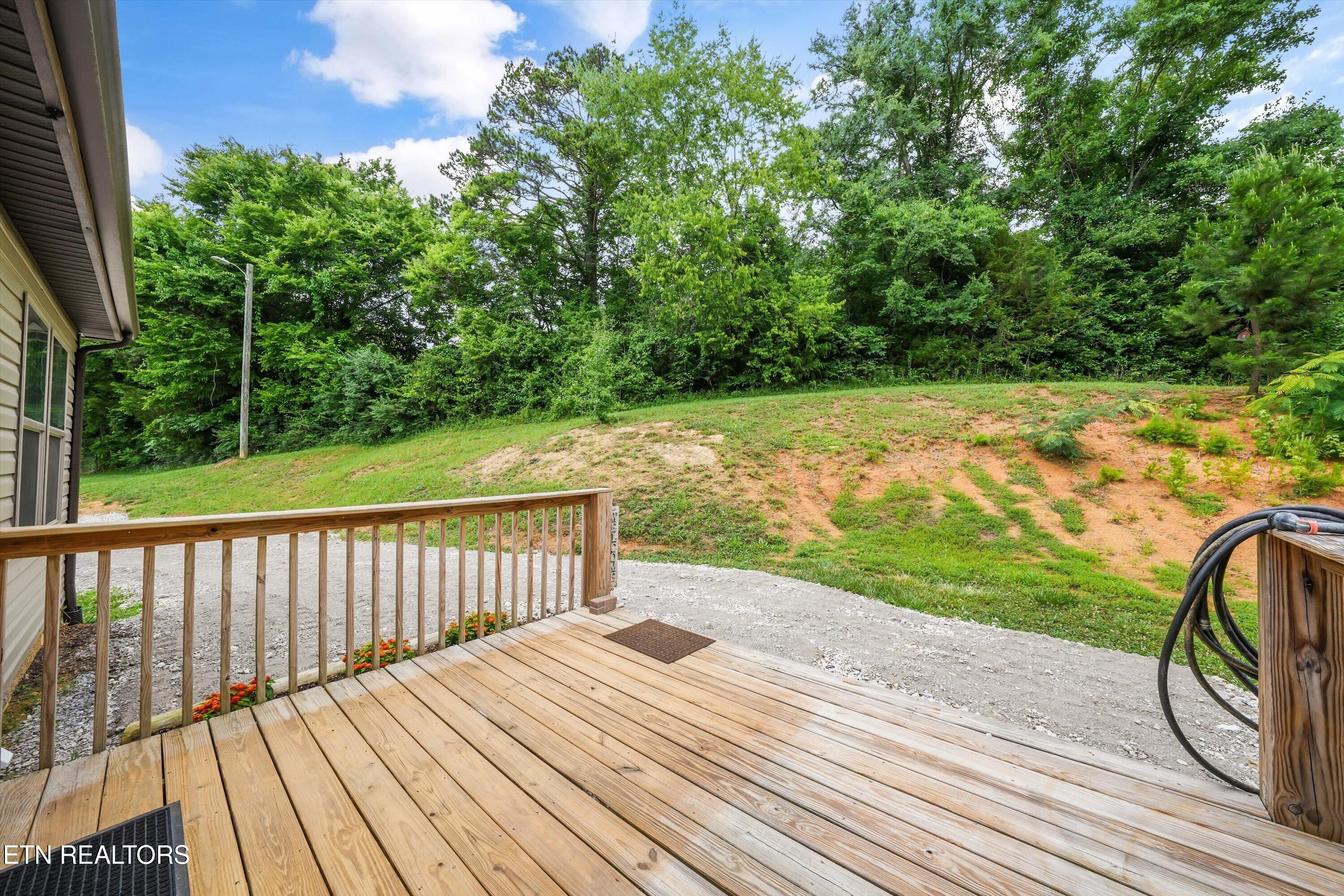 4815 Big Springs Road Friendsville TN 37737