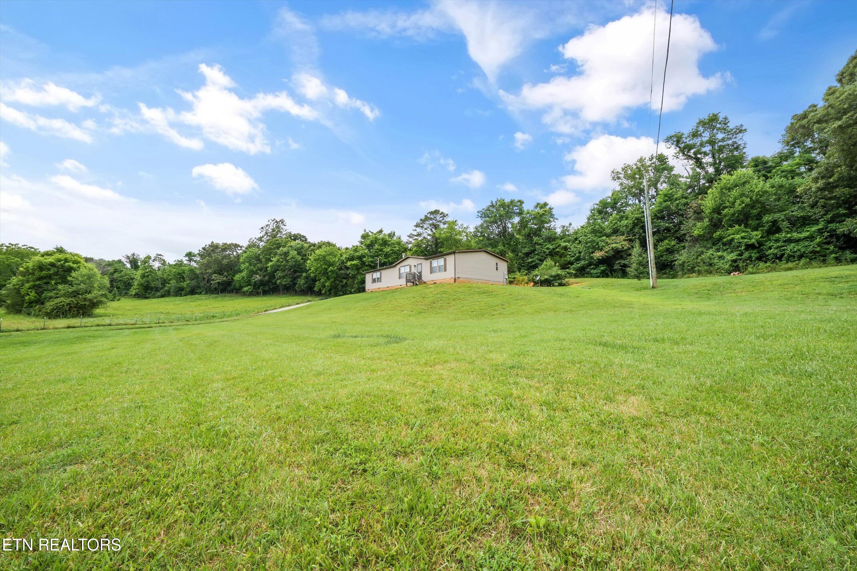 4815 Big Springs Road Friendsville TN 37737