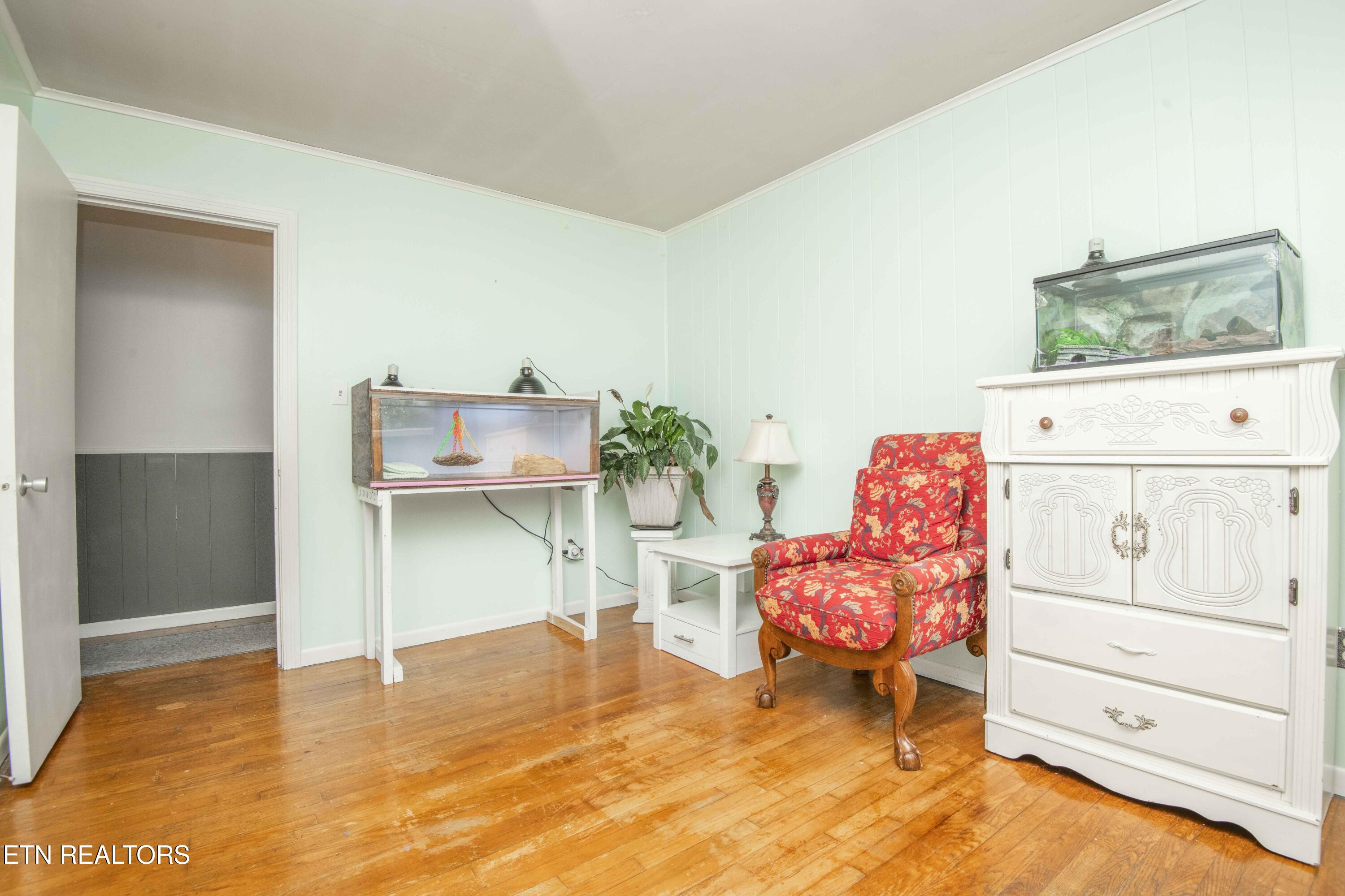 201 W Ford Valley Road Knoxville TN 37920