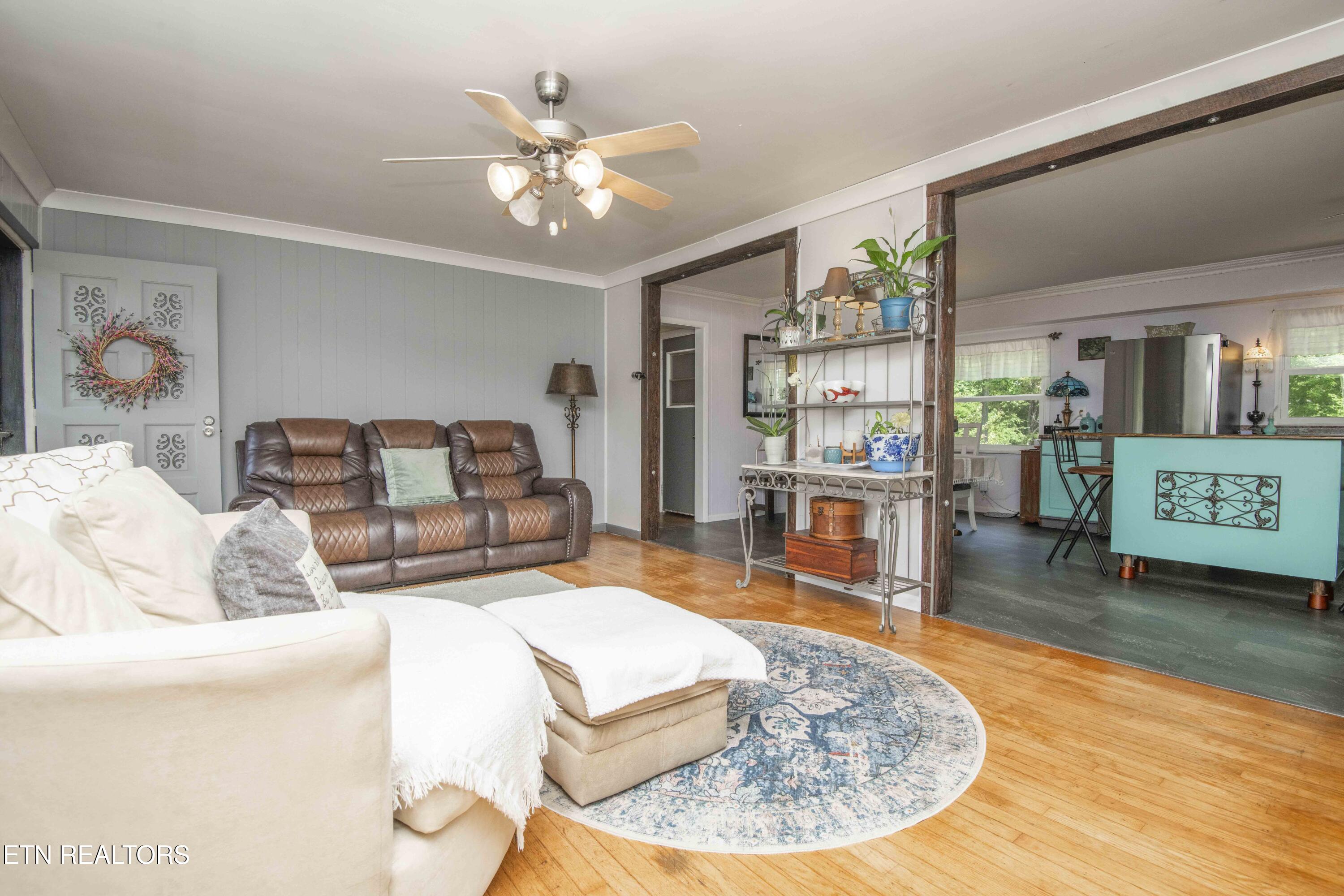 201 W Ford Valley Road Knoxville TN 37920
