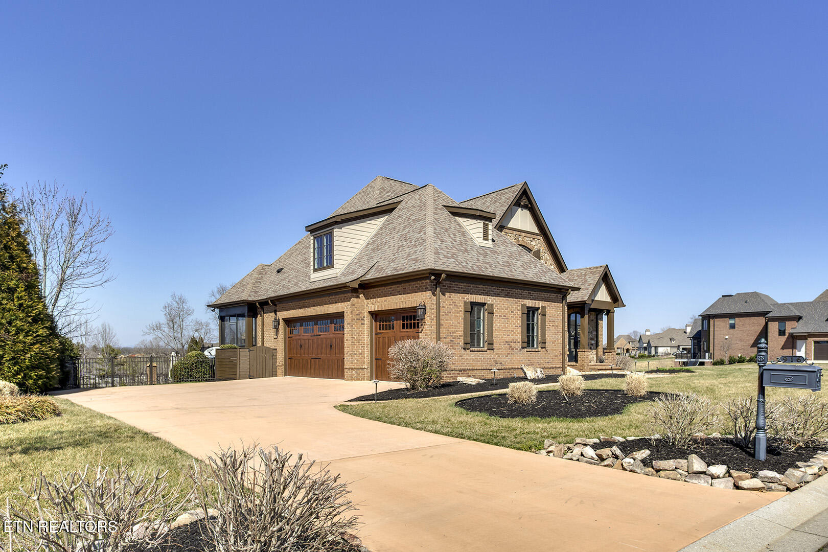 916 Castaway Lane Lenoir City TN 37772