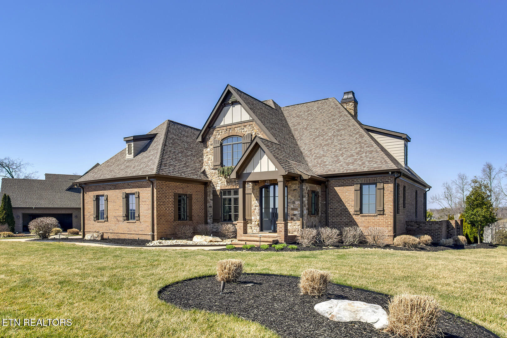 916 Castaway Lane Lenoir City TN 37772
