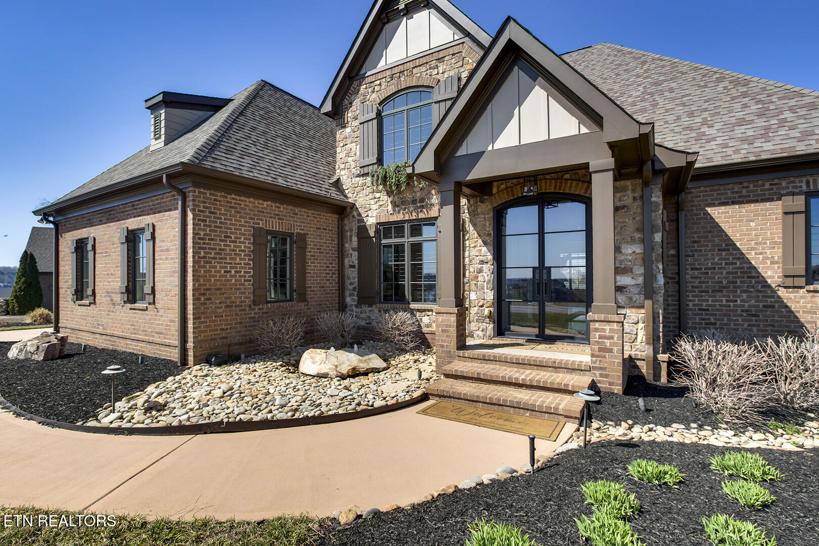 916 Castaway Lane Lenoir City TN 37772