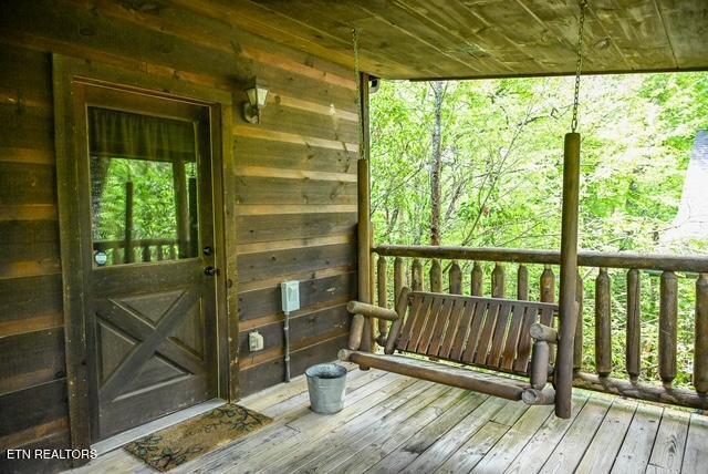1920 Buckeye View Way Sevierville TN 37876